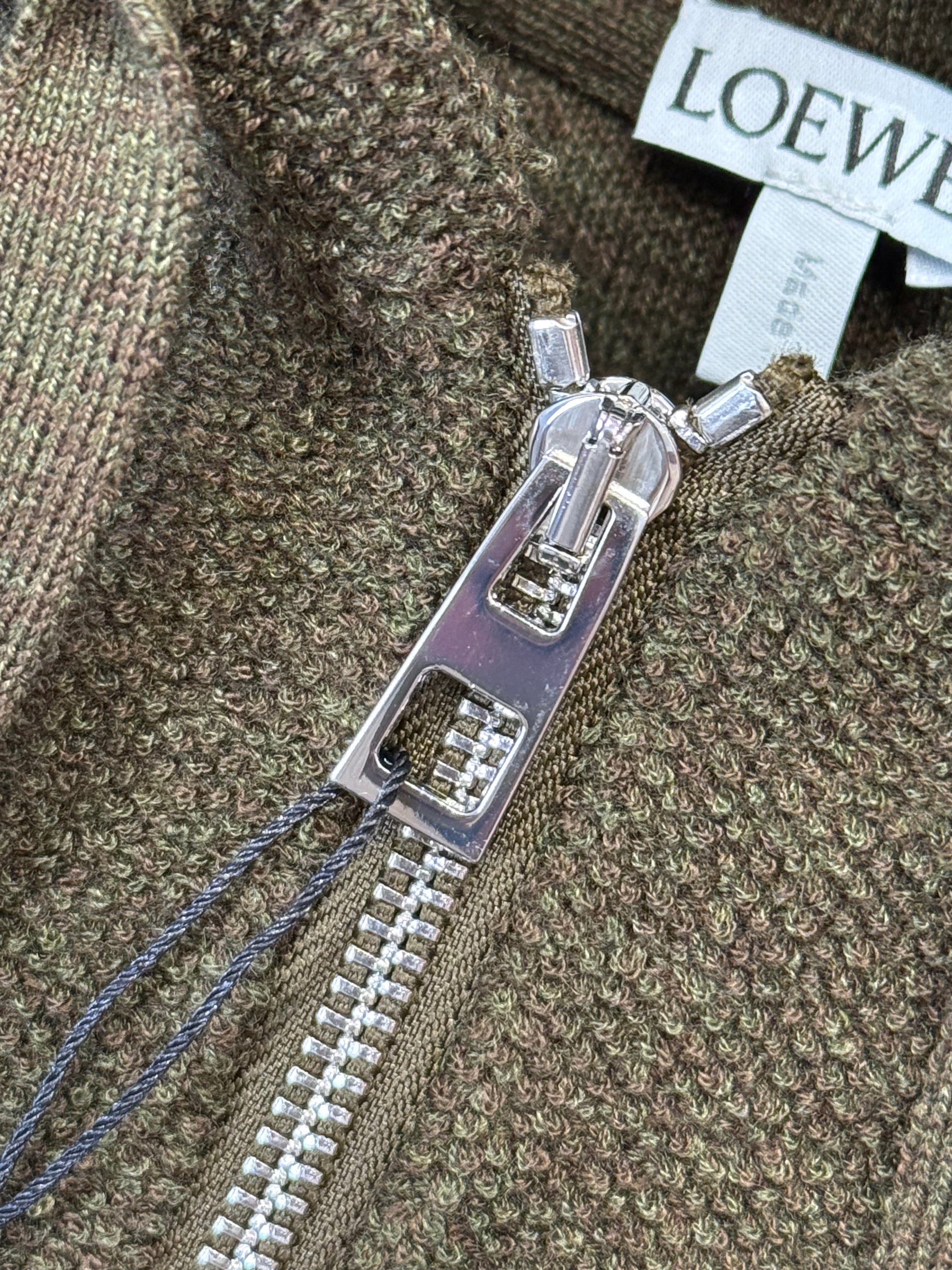 LOEW ZIP HOODIE