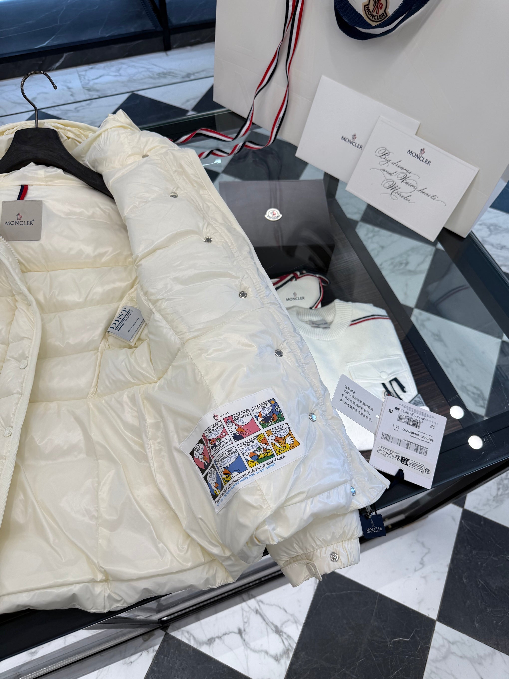 MONC BARANTE JACKET