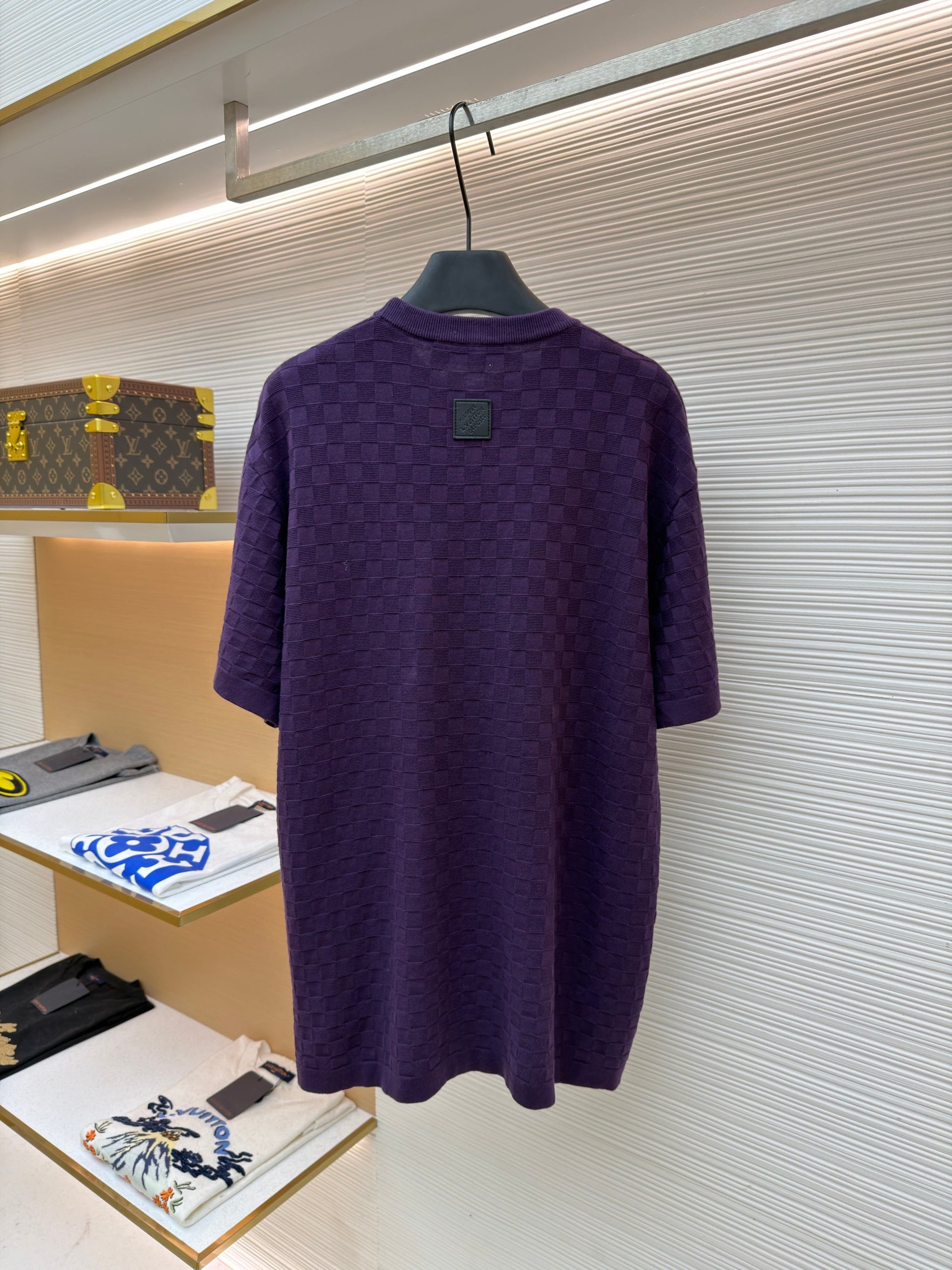 LOU T-SHIRT