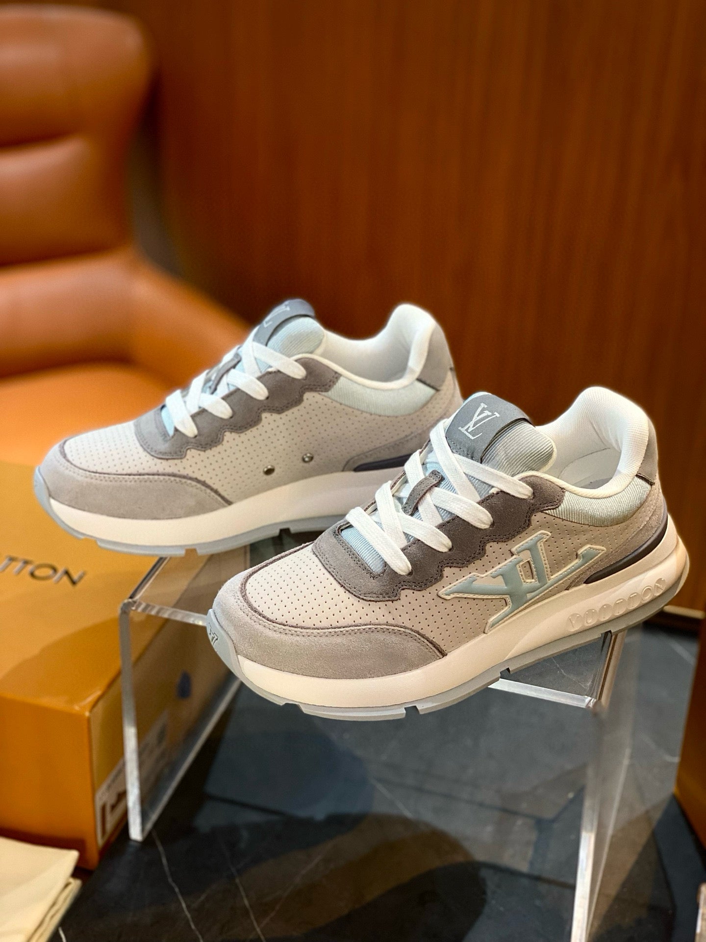 LOU CLASSIC TRAINERS