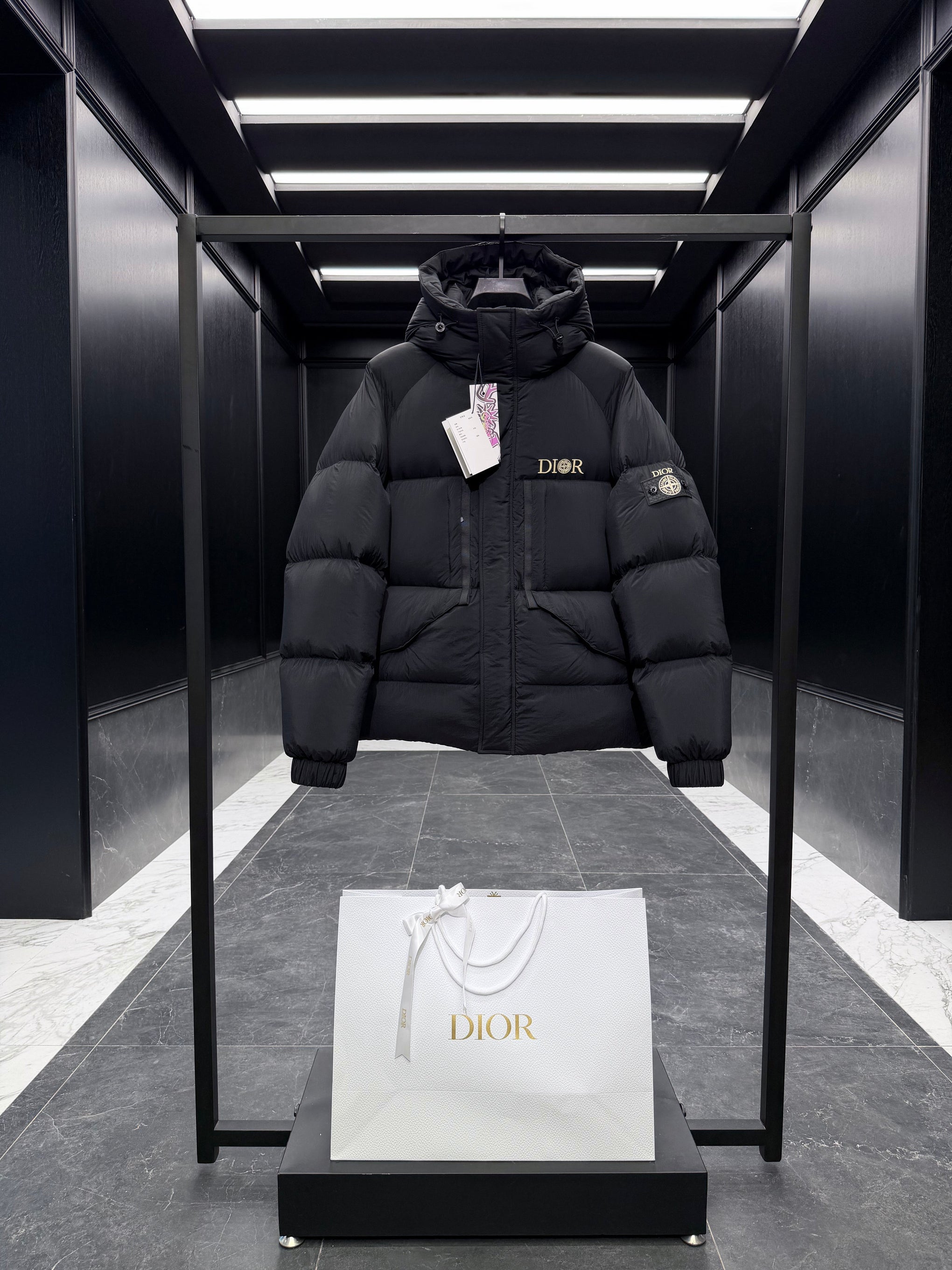 CD x STONE I JACKET