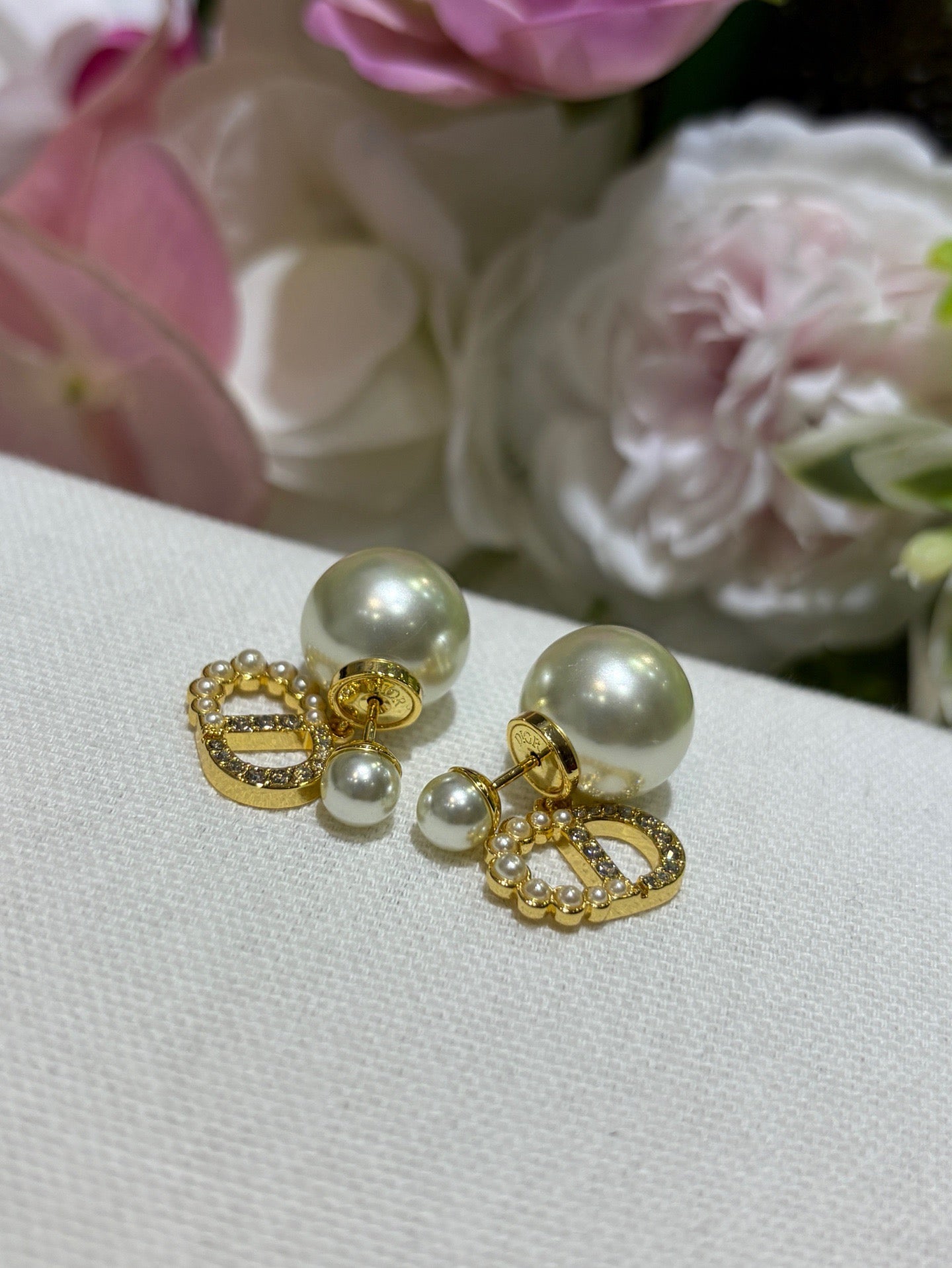 CD EARRINGS