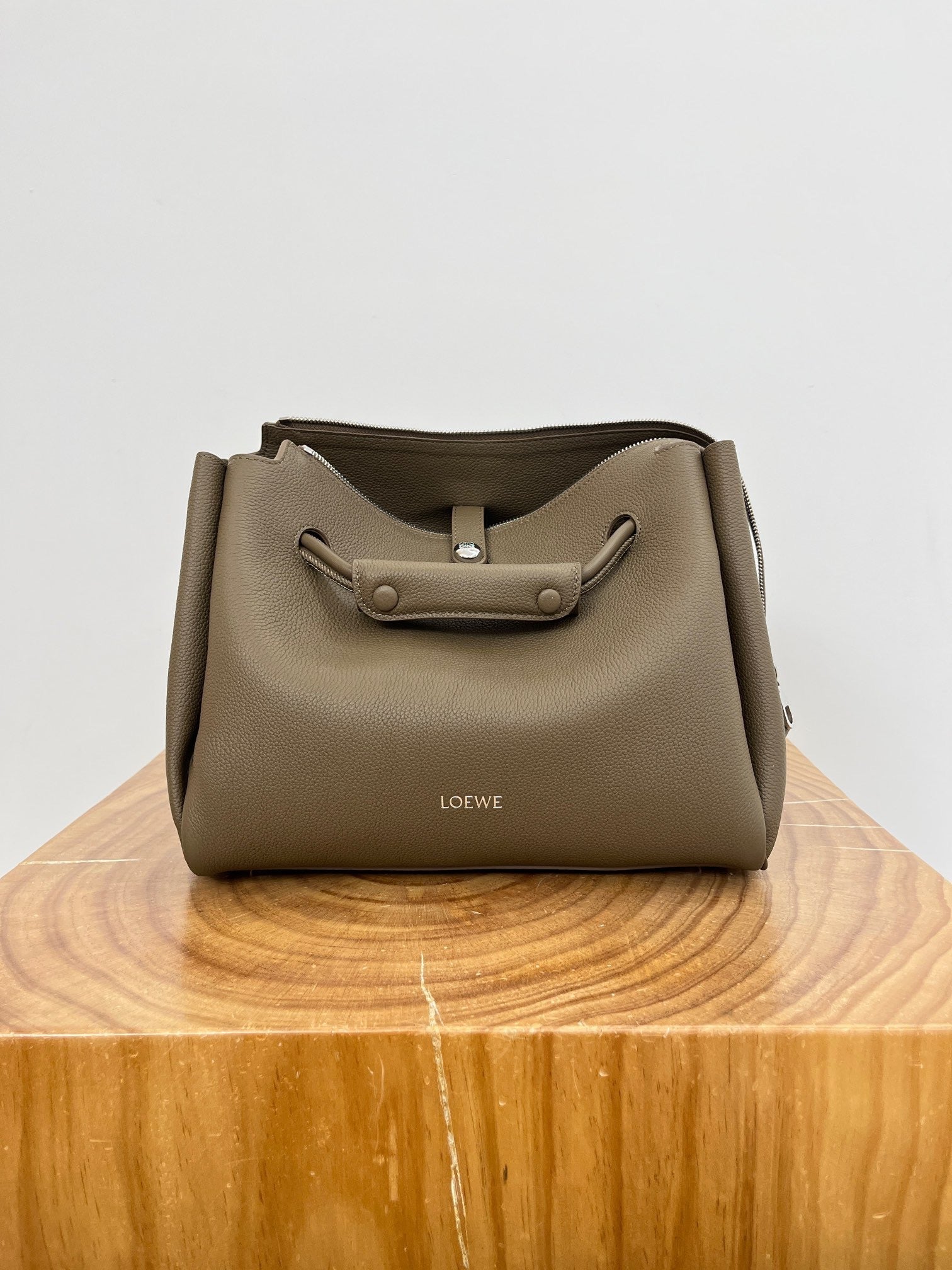 LOEW MEDIUM MADRID BAG
