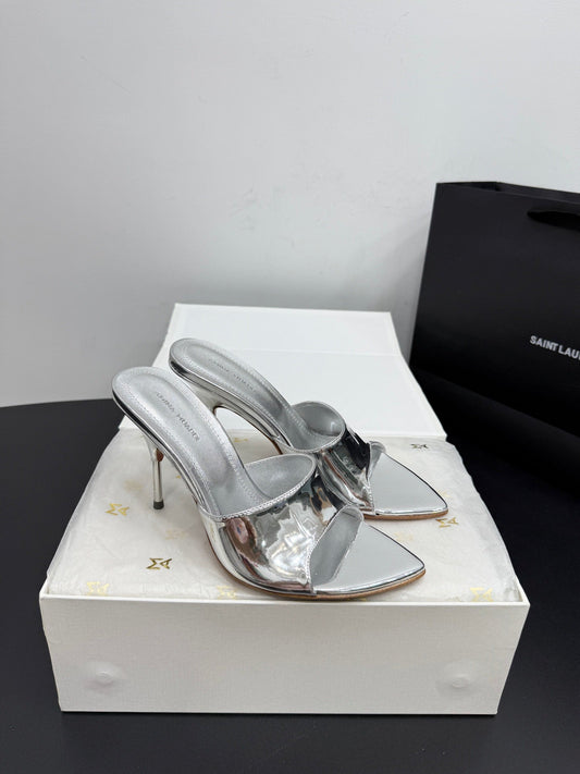 AMINA M HEELS