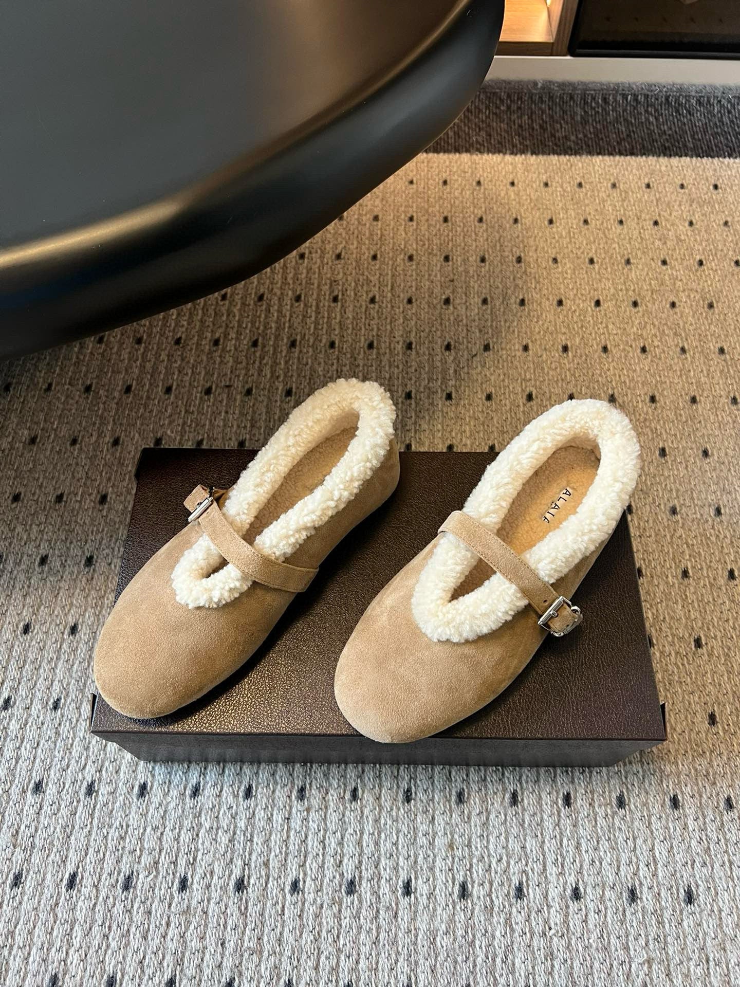 ALAIA BALLET FLATS