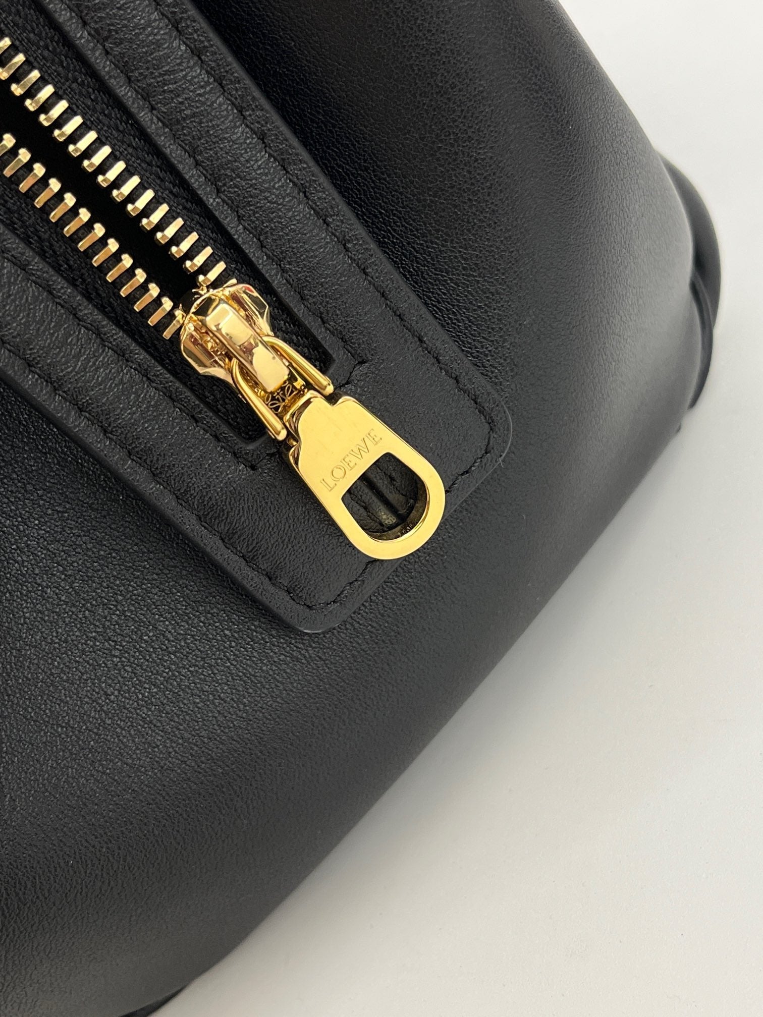 LOEW MEDIUM MADRID BAG