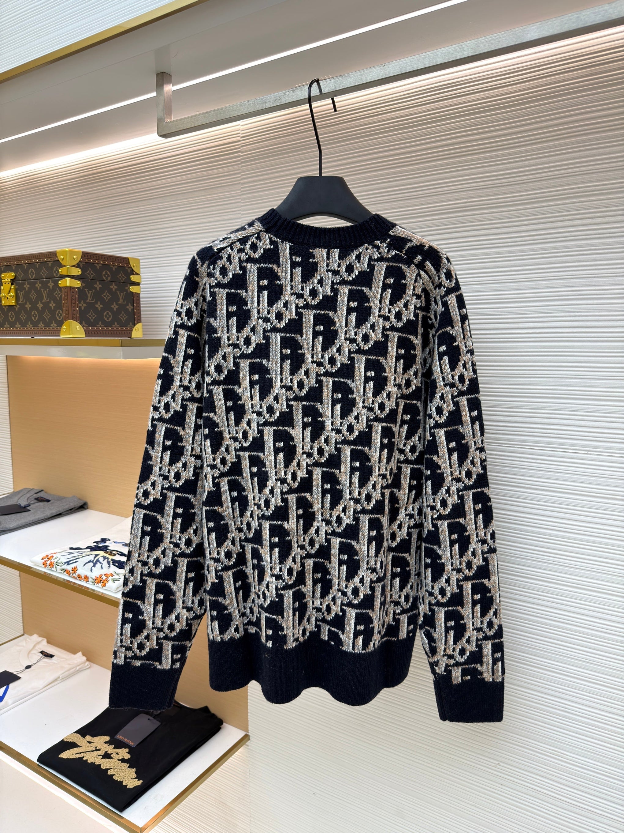 CD JUMPER