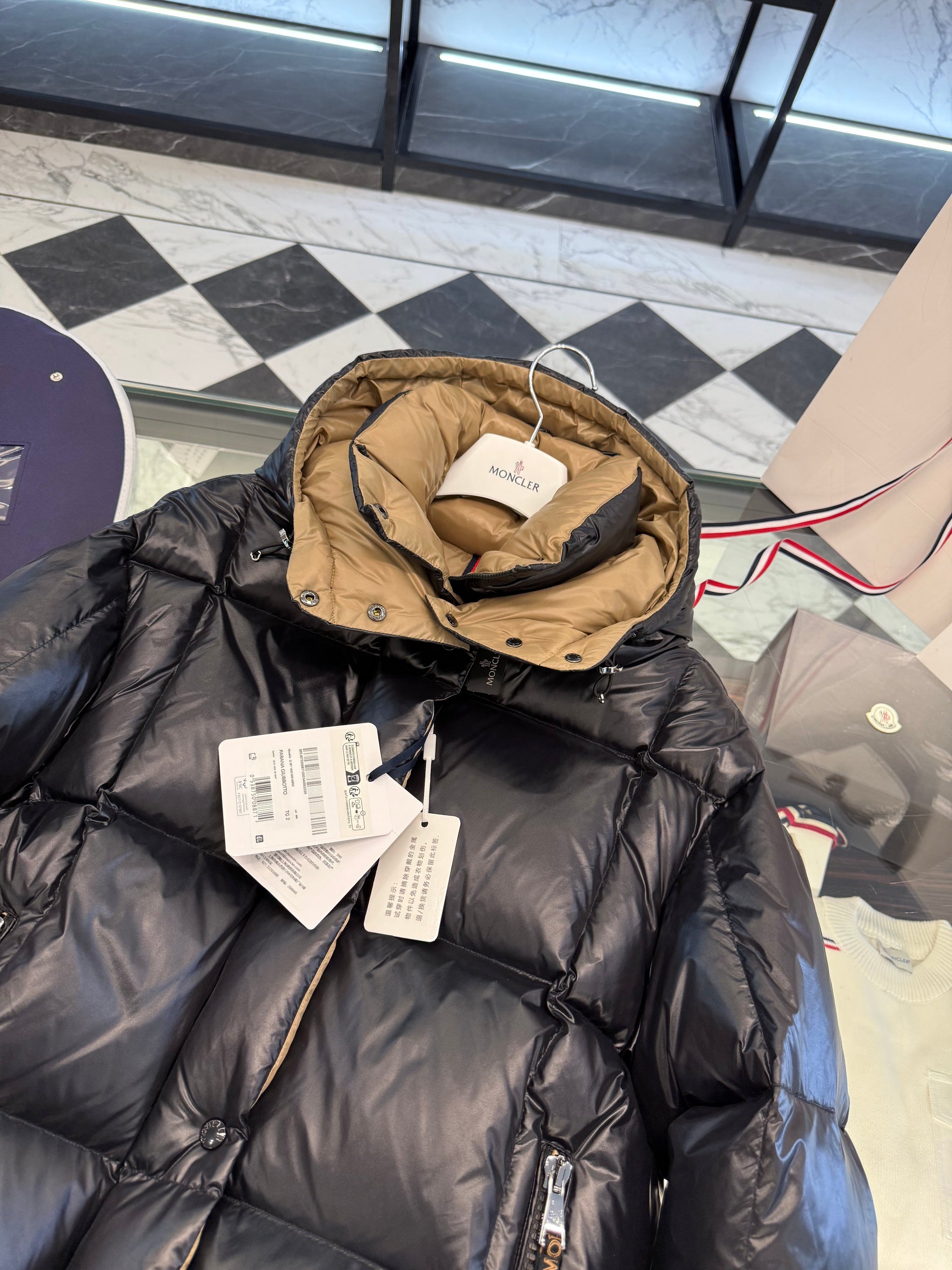 MONC PARANA JACKET