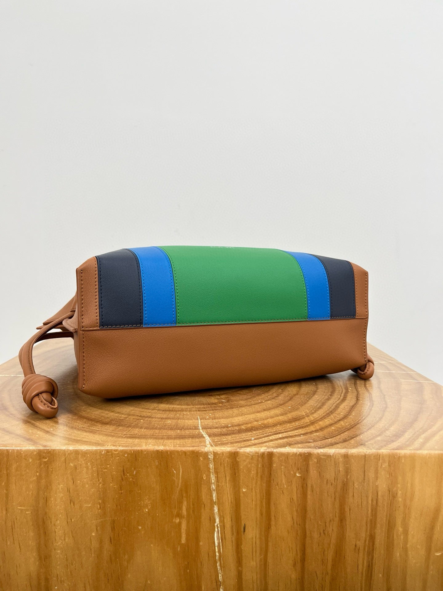 LOEW FLAMENCO MEDIUM POUCH