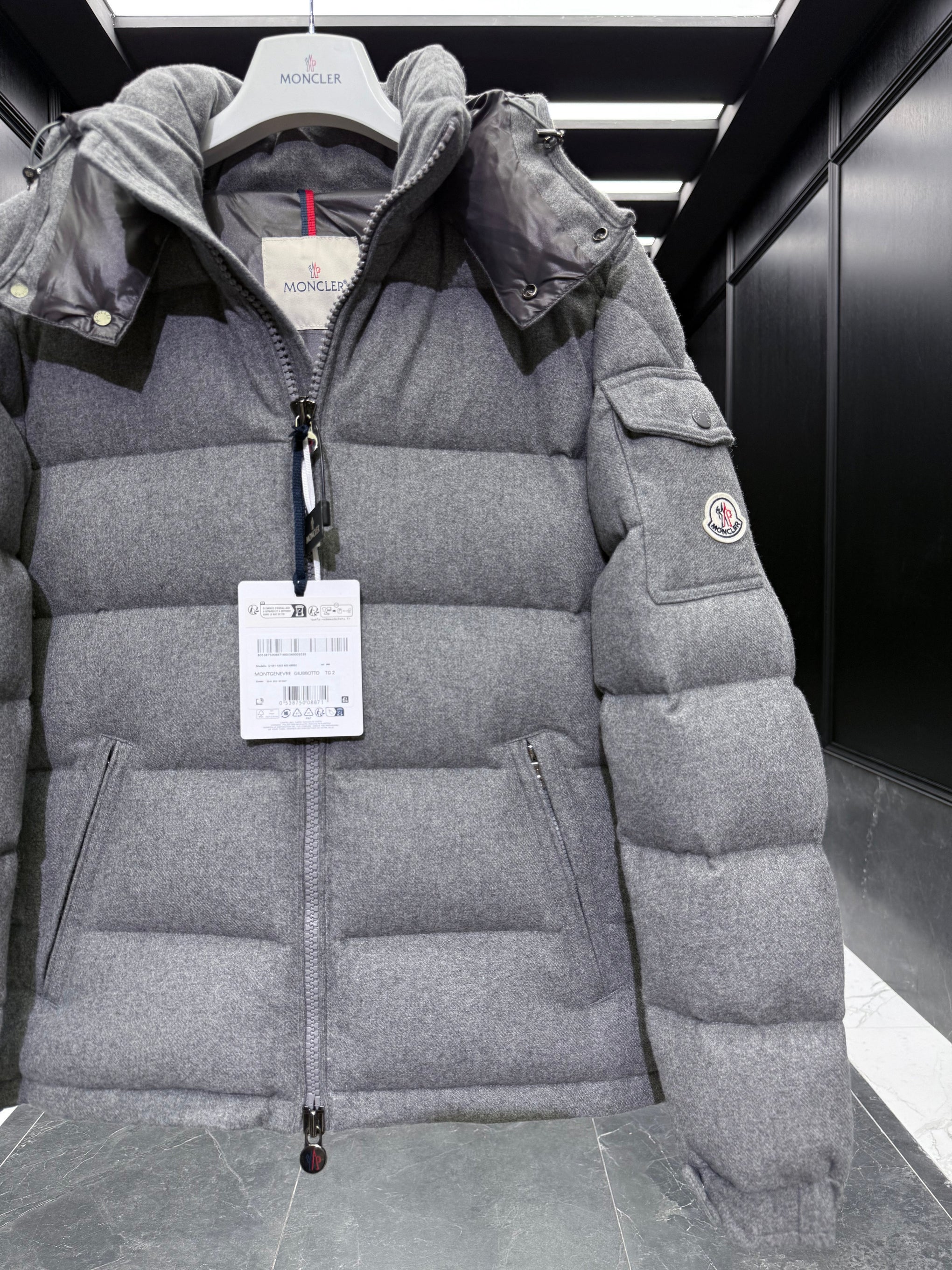 MONC MONTGENEVRE JACKET