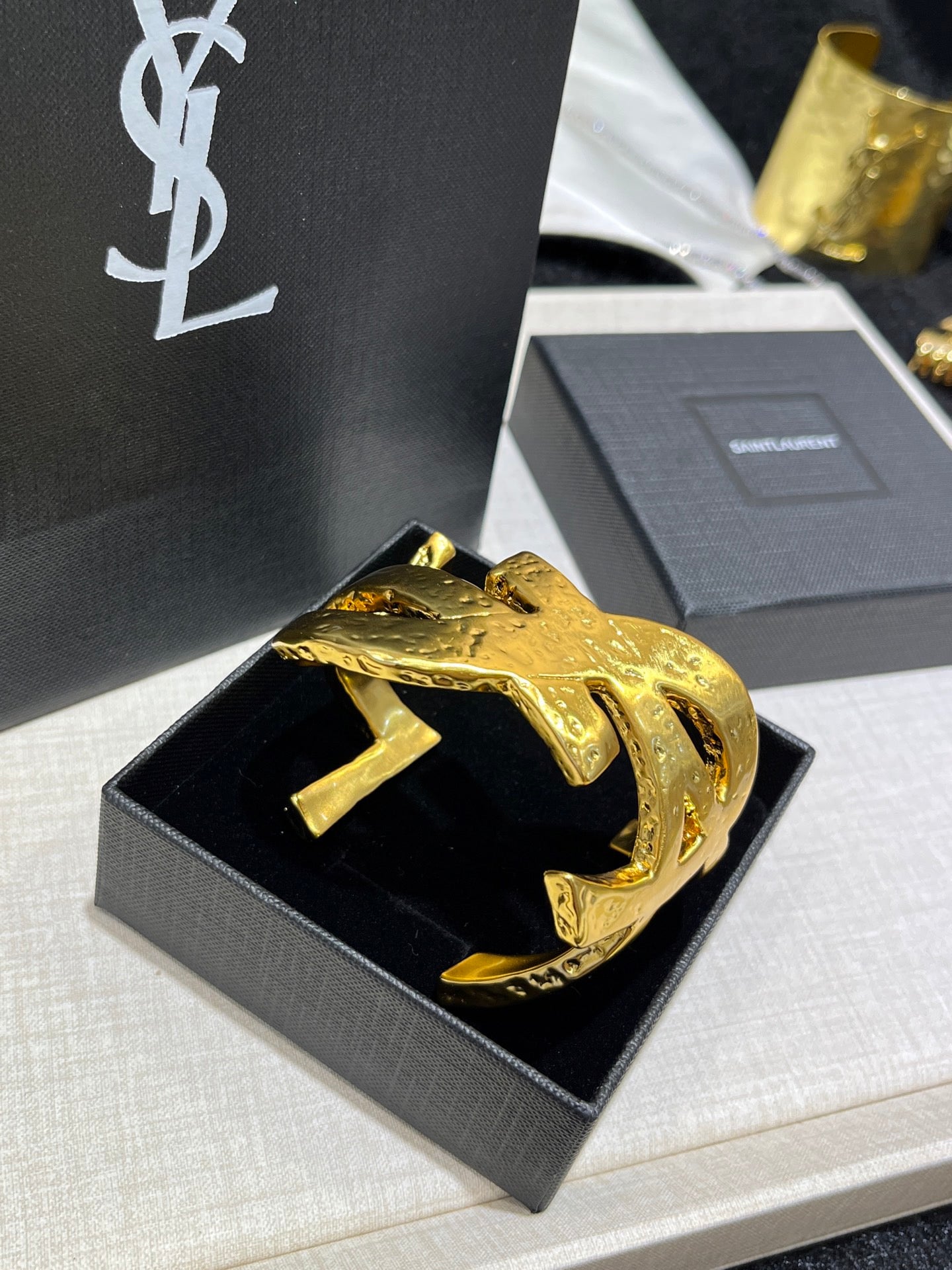 SL BRACELET