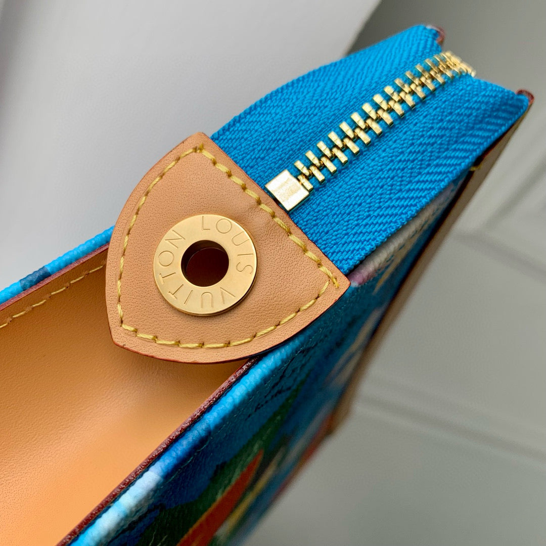 LOU POCHETTE VOYAGE MM