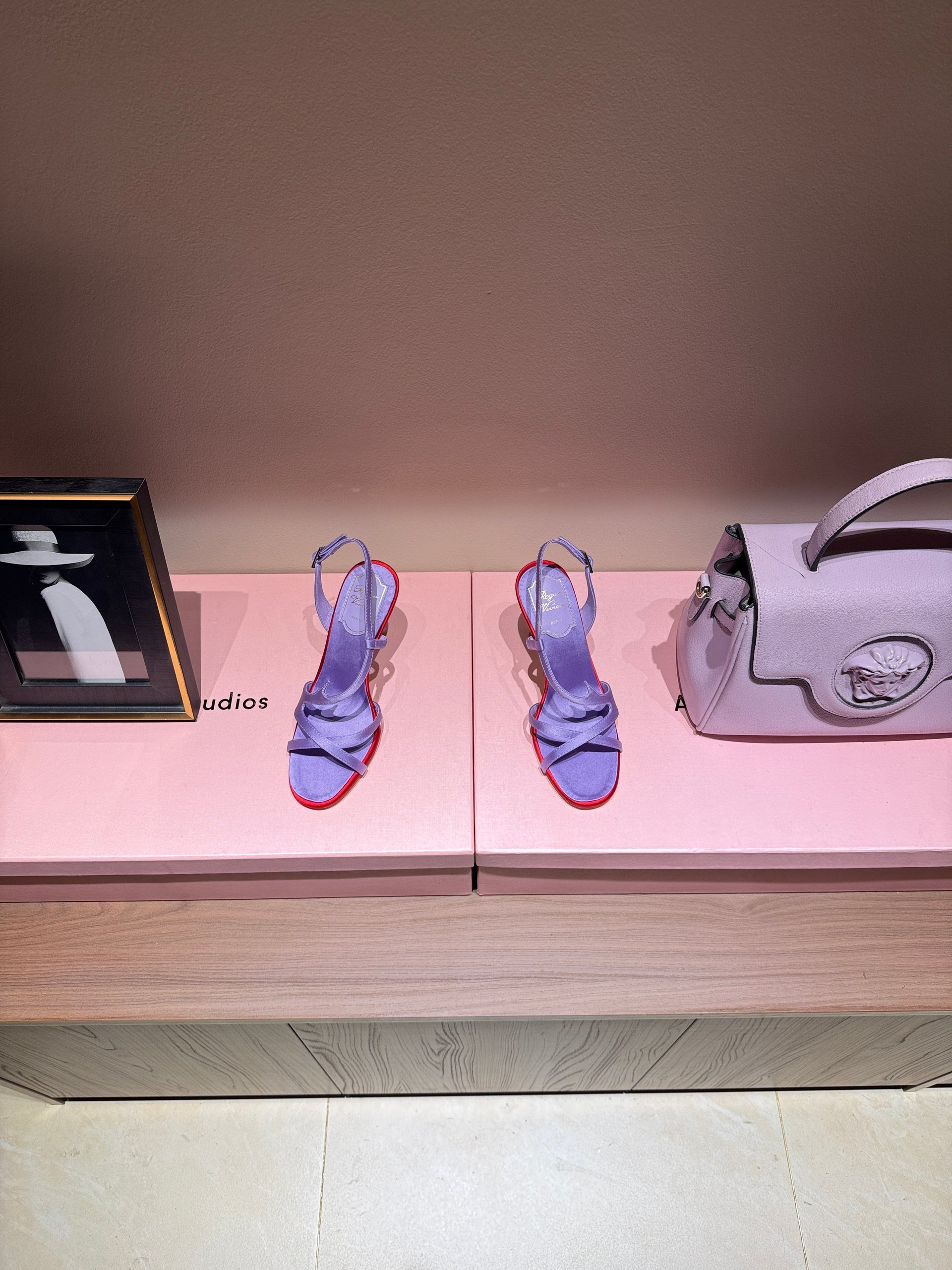 ROGER V HEELS