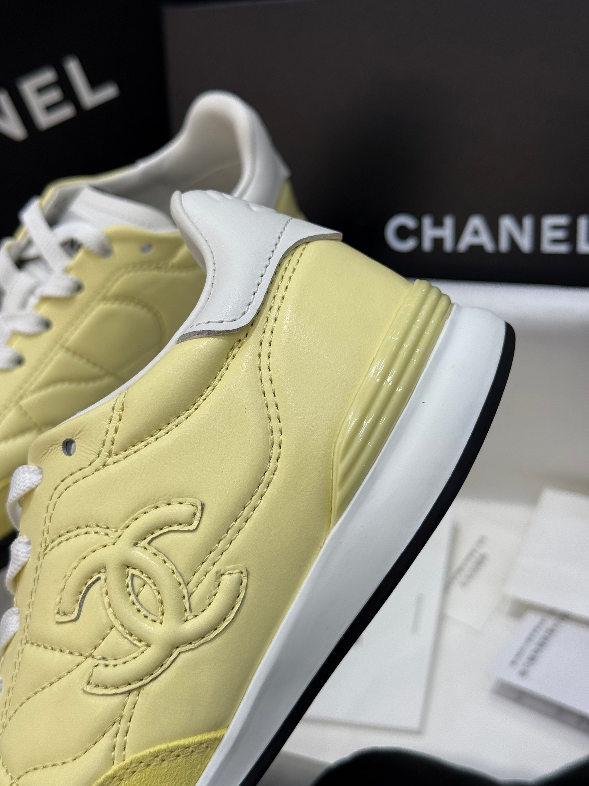CC SNEAKER