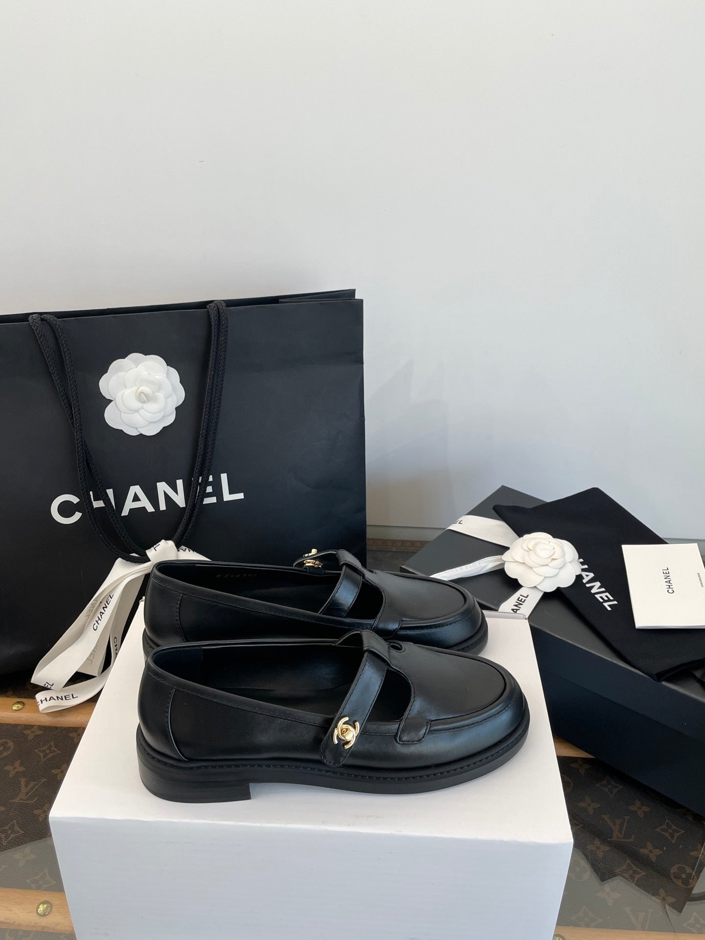 CC LOAFERS