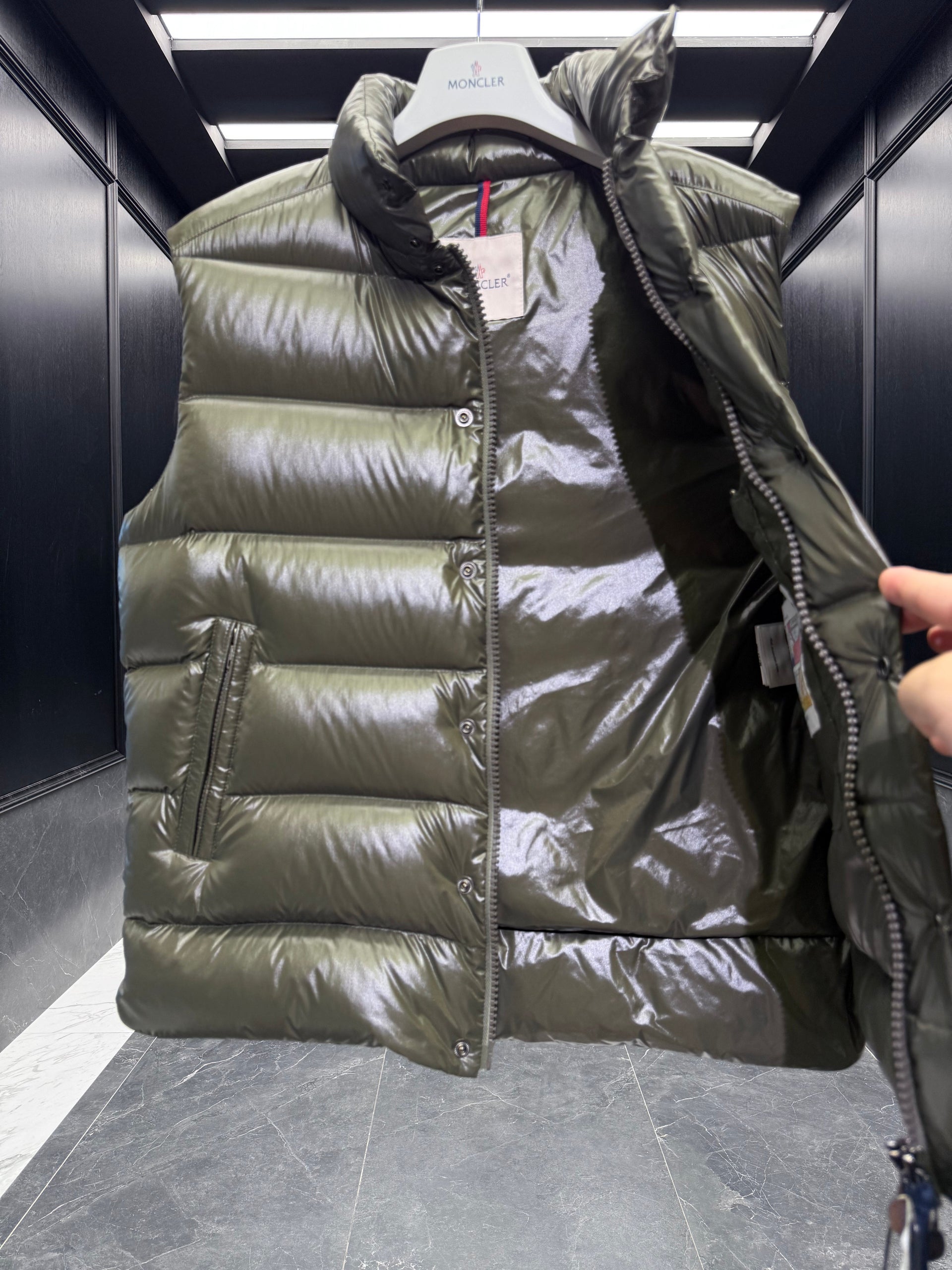 MONC TIBB VEST