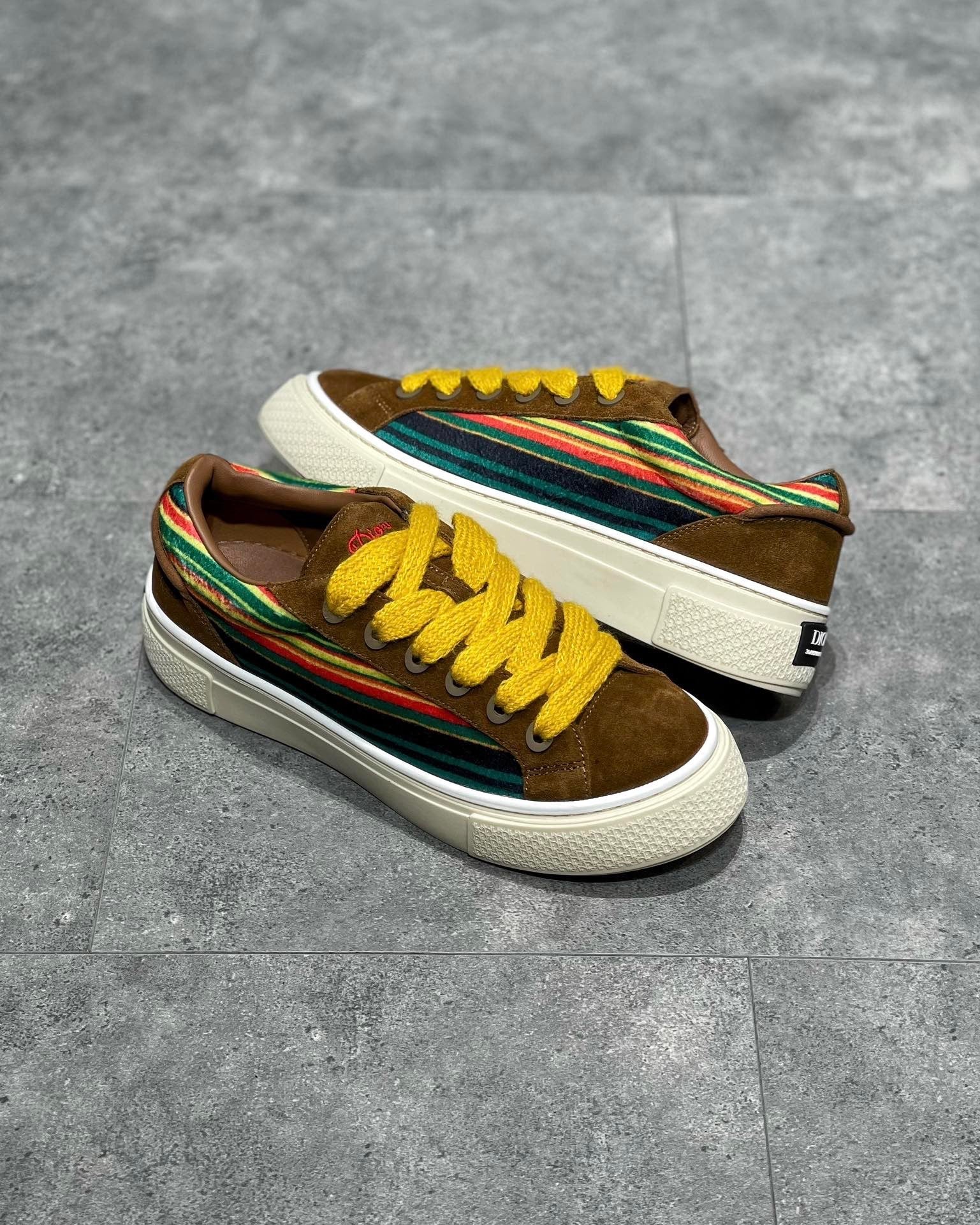 CD B33 SNEAKER