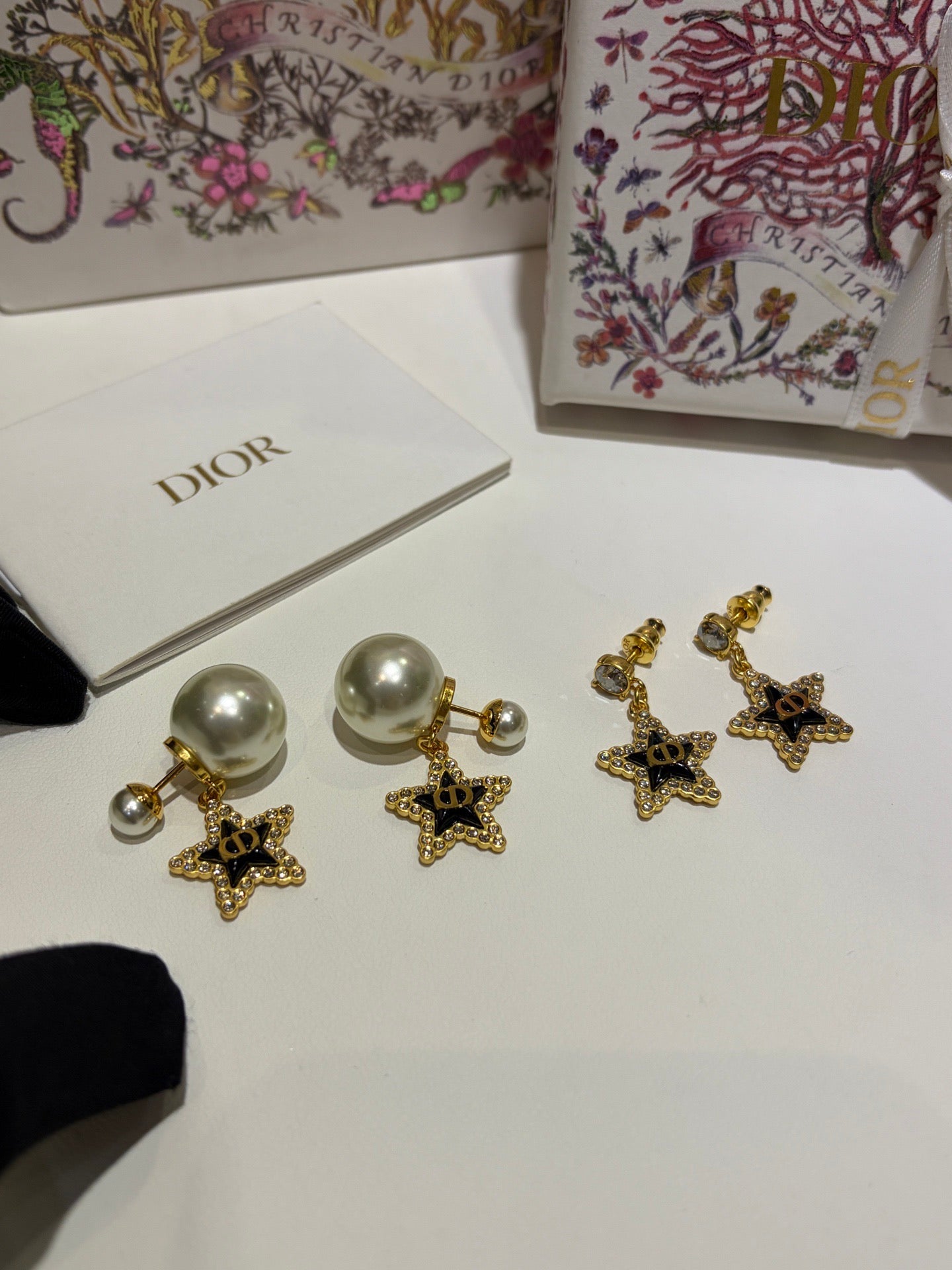 CD EARRINGS