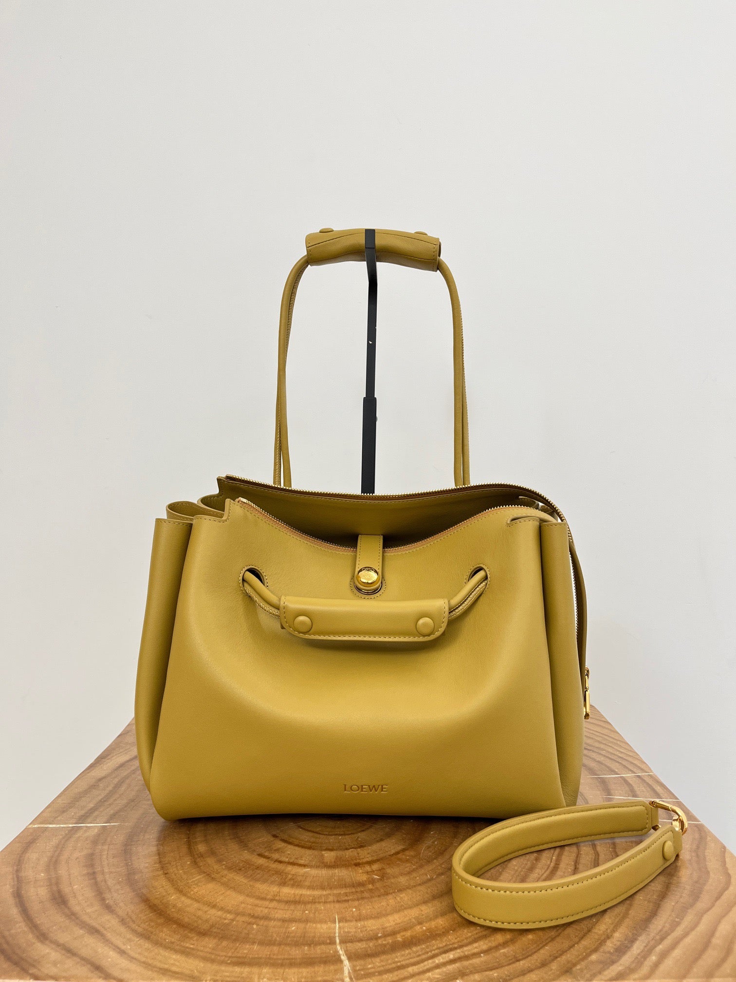 LOEW MEDIUM MADRID BAG