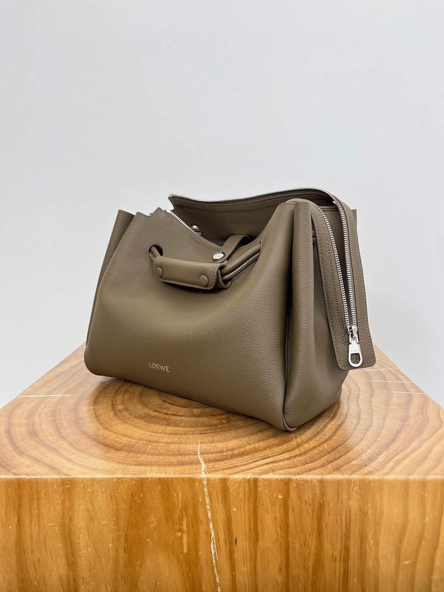 LOEW MEDIUM MADRID BAG