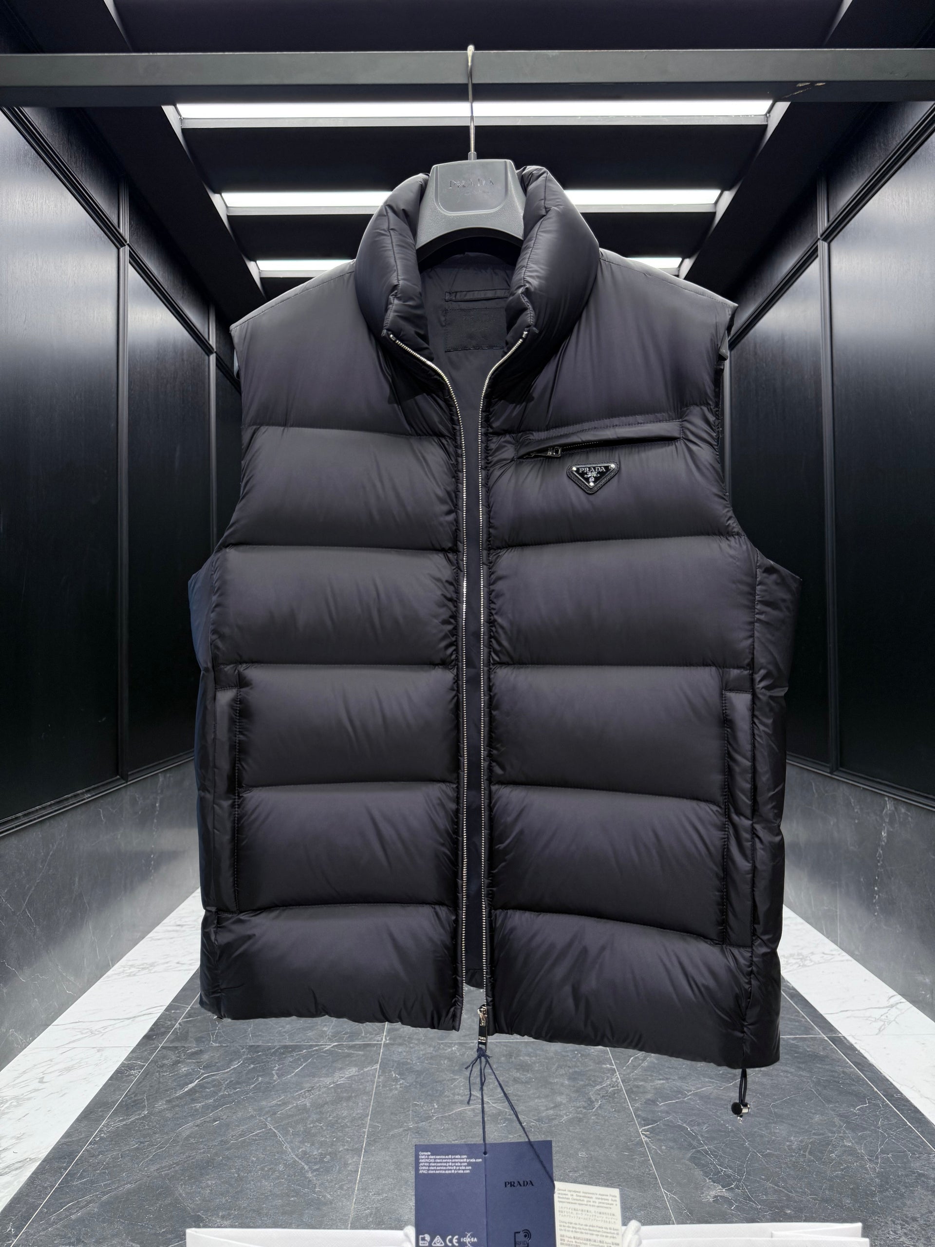 PD VEST