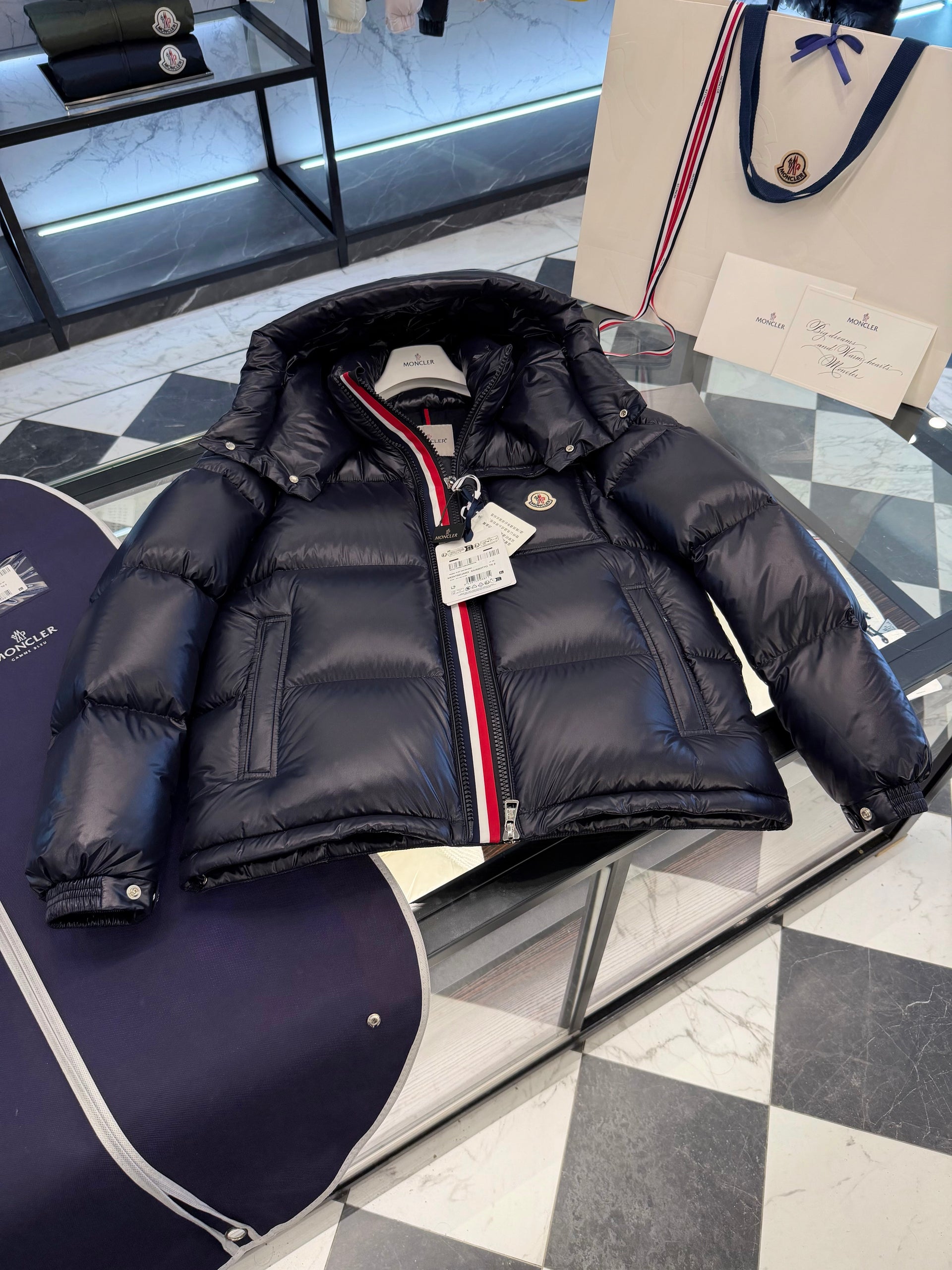 MONC MONTBELIARD JACKET