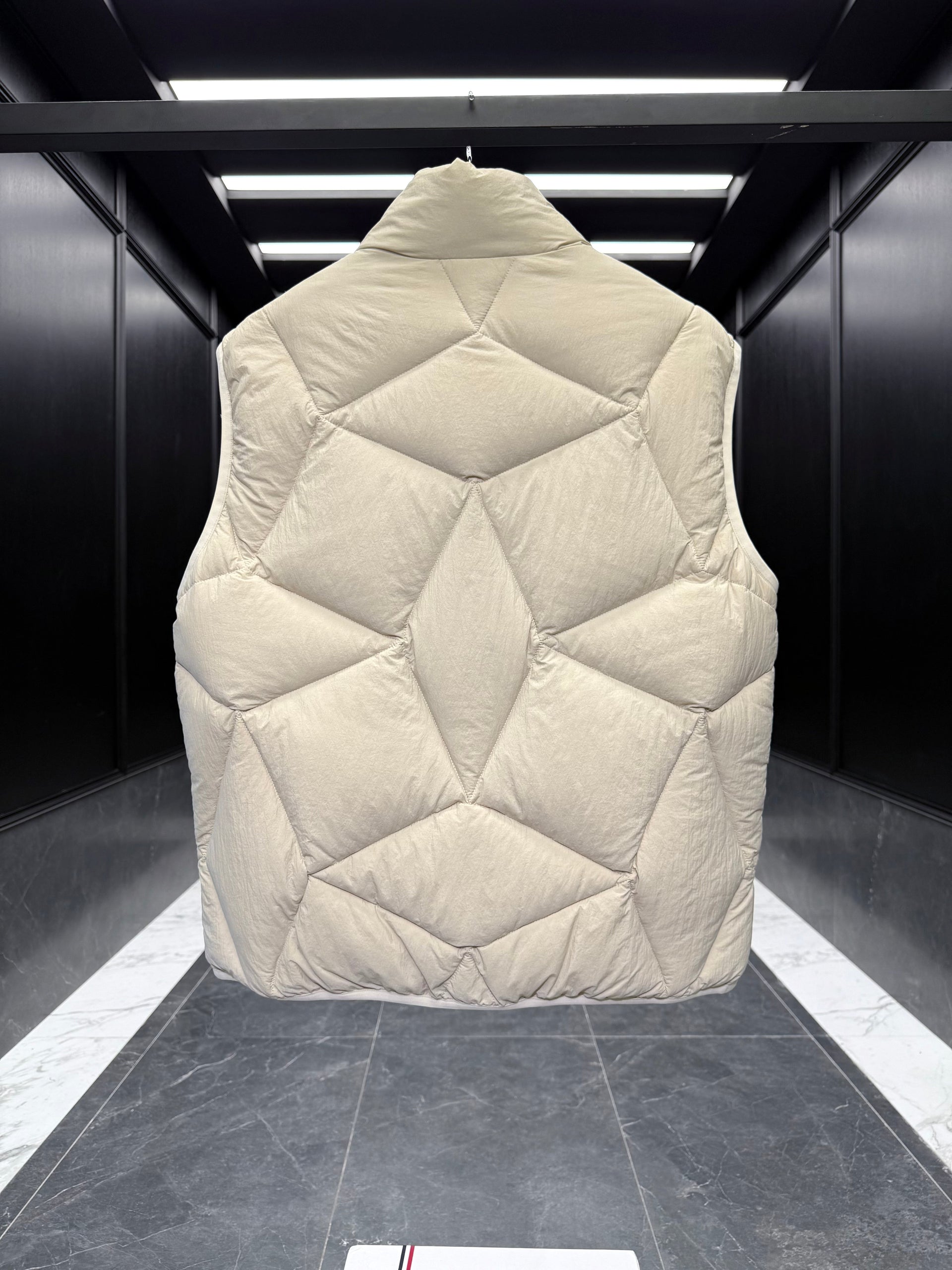 MONC VENDAVEL VEST