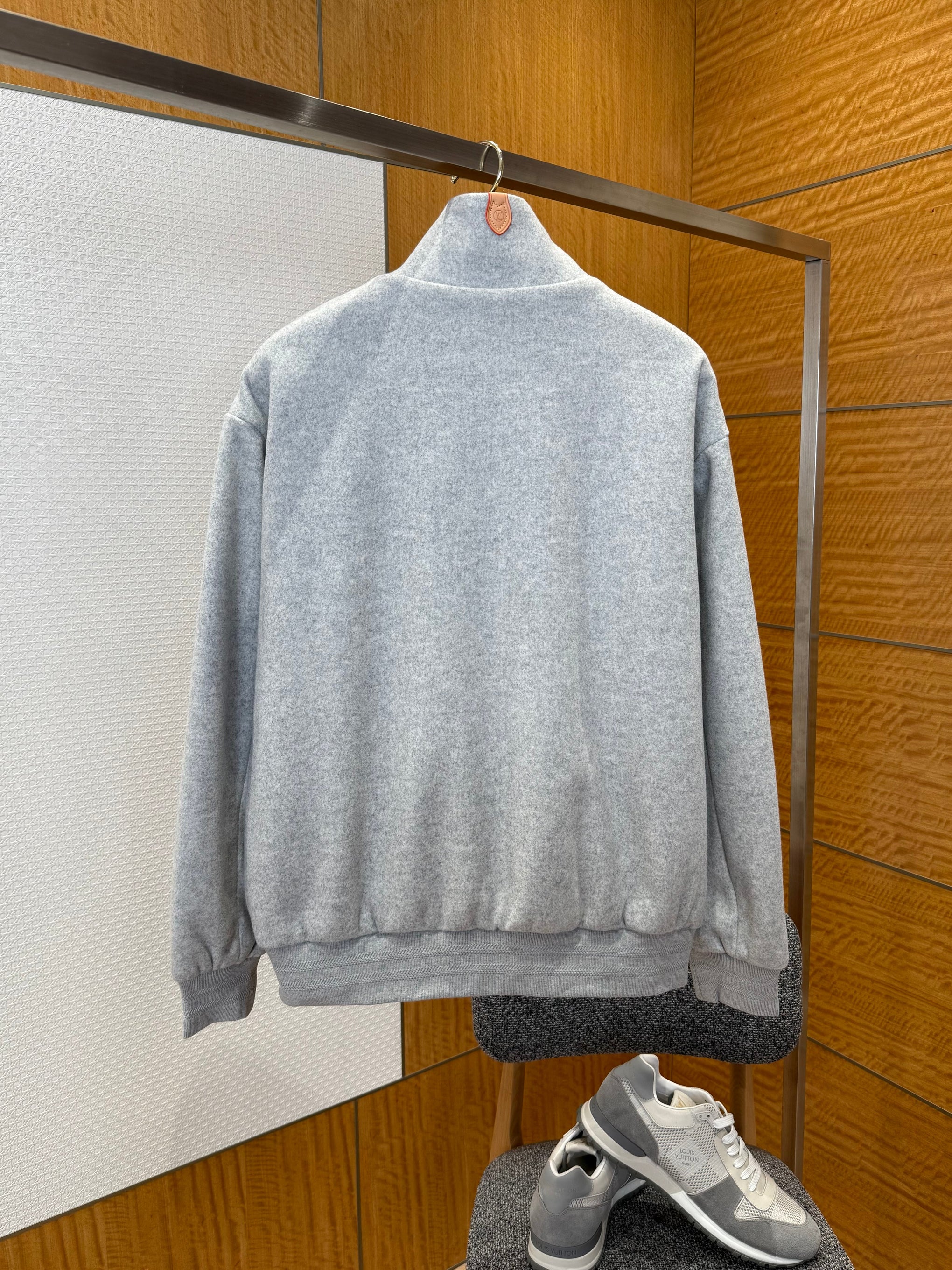 LOU JACKET