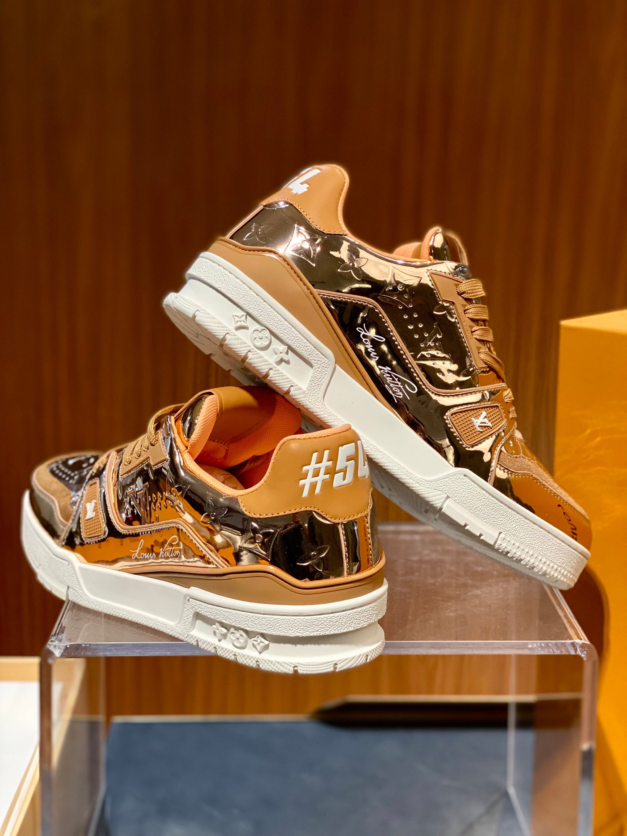 LOU TRAINERS