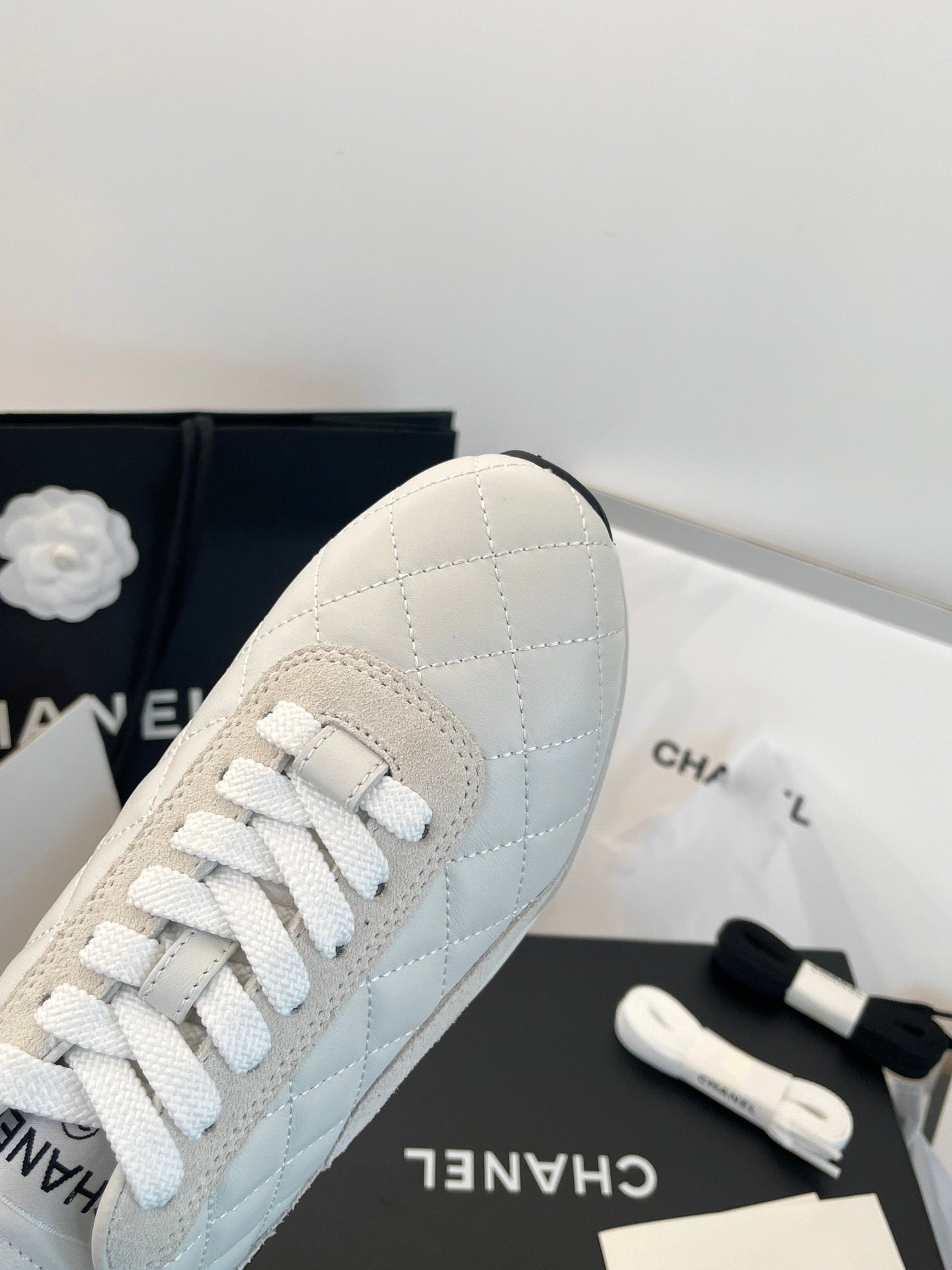 CC SNEAKER