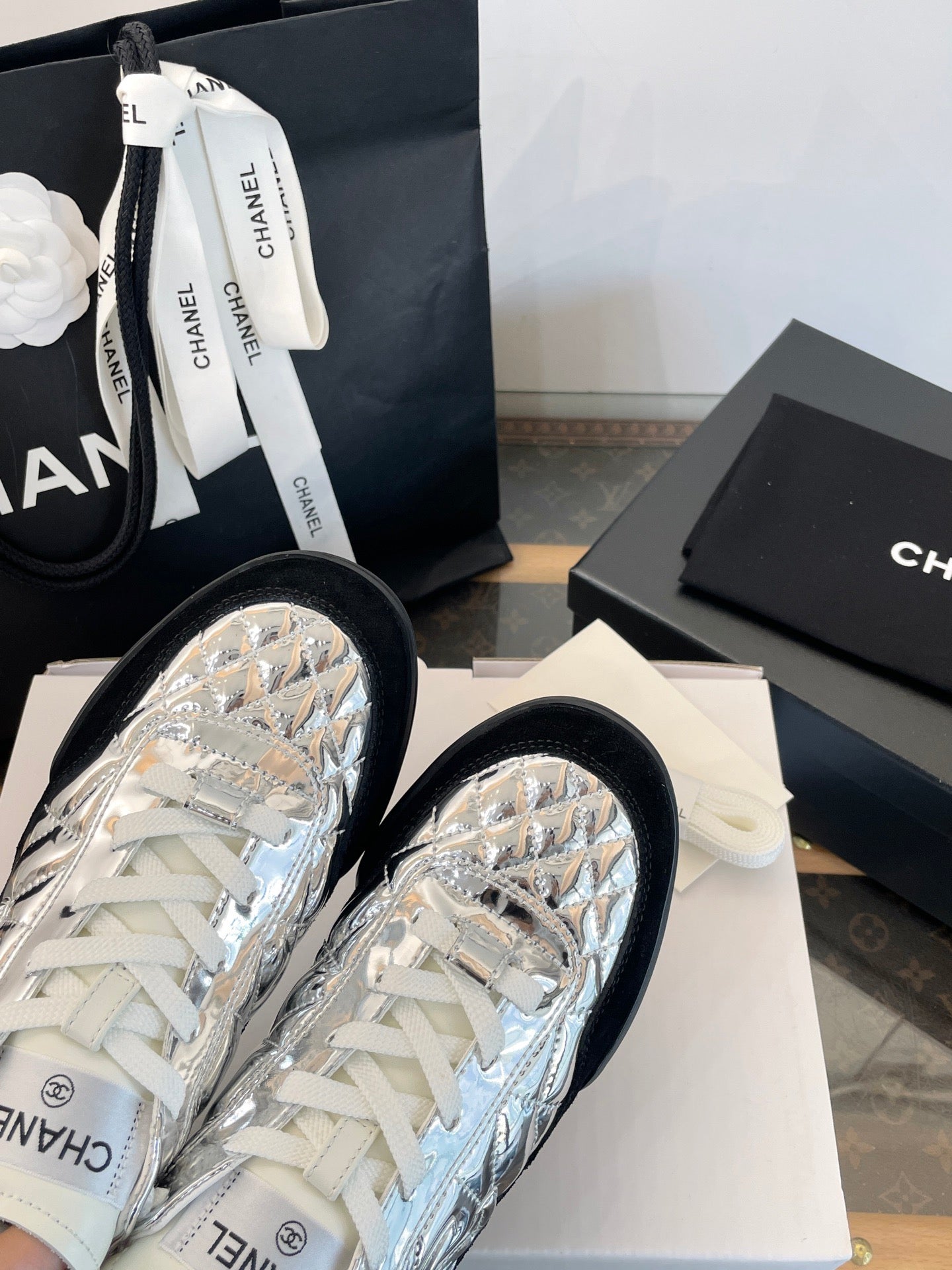 CC SNEAKER
