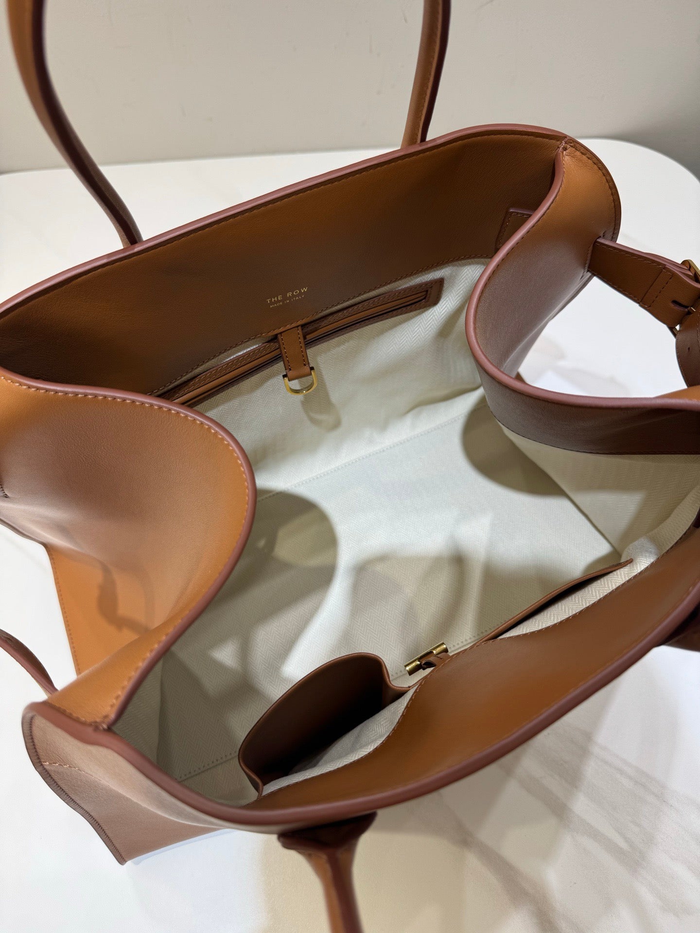 THE ROW MARGAUX 17 BAG
