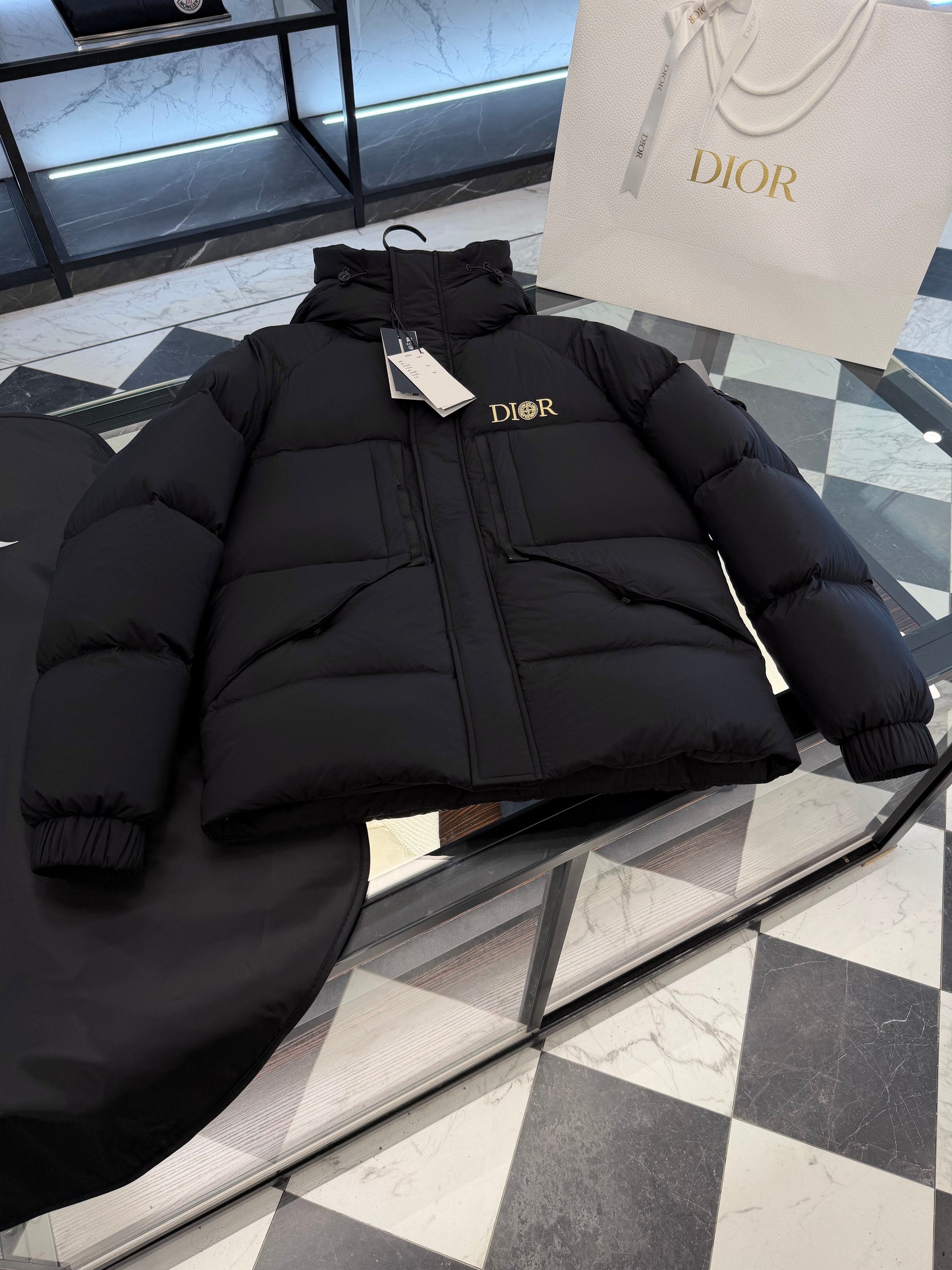 CD x STONE I JACKET