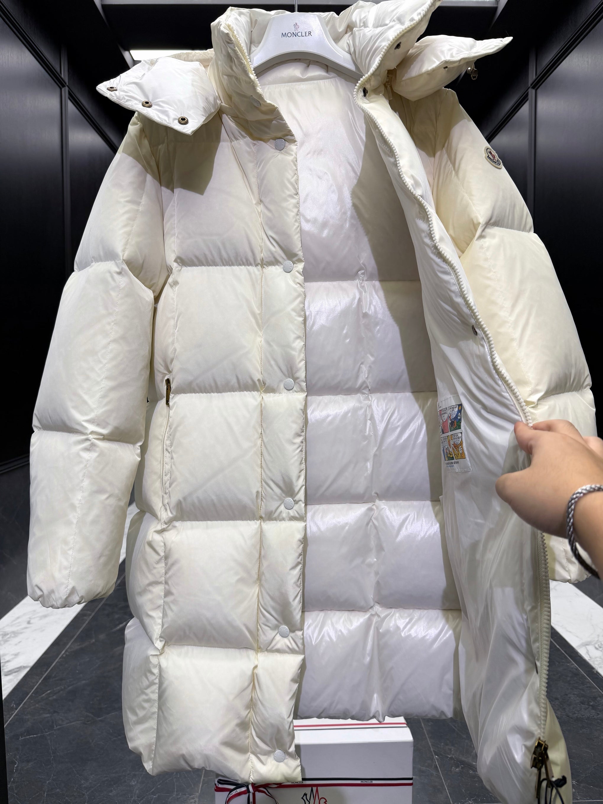 MONC LITTE COAT