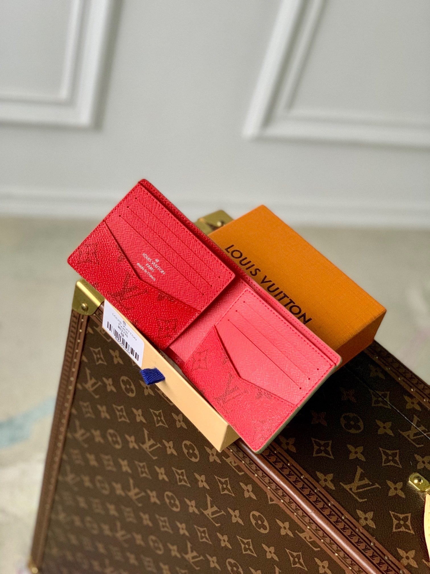 LOU WALLET