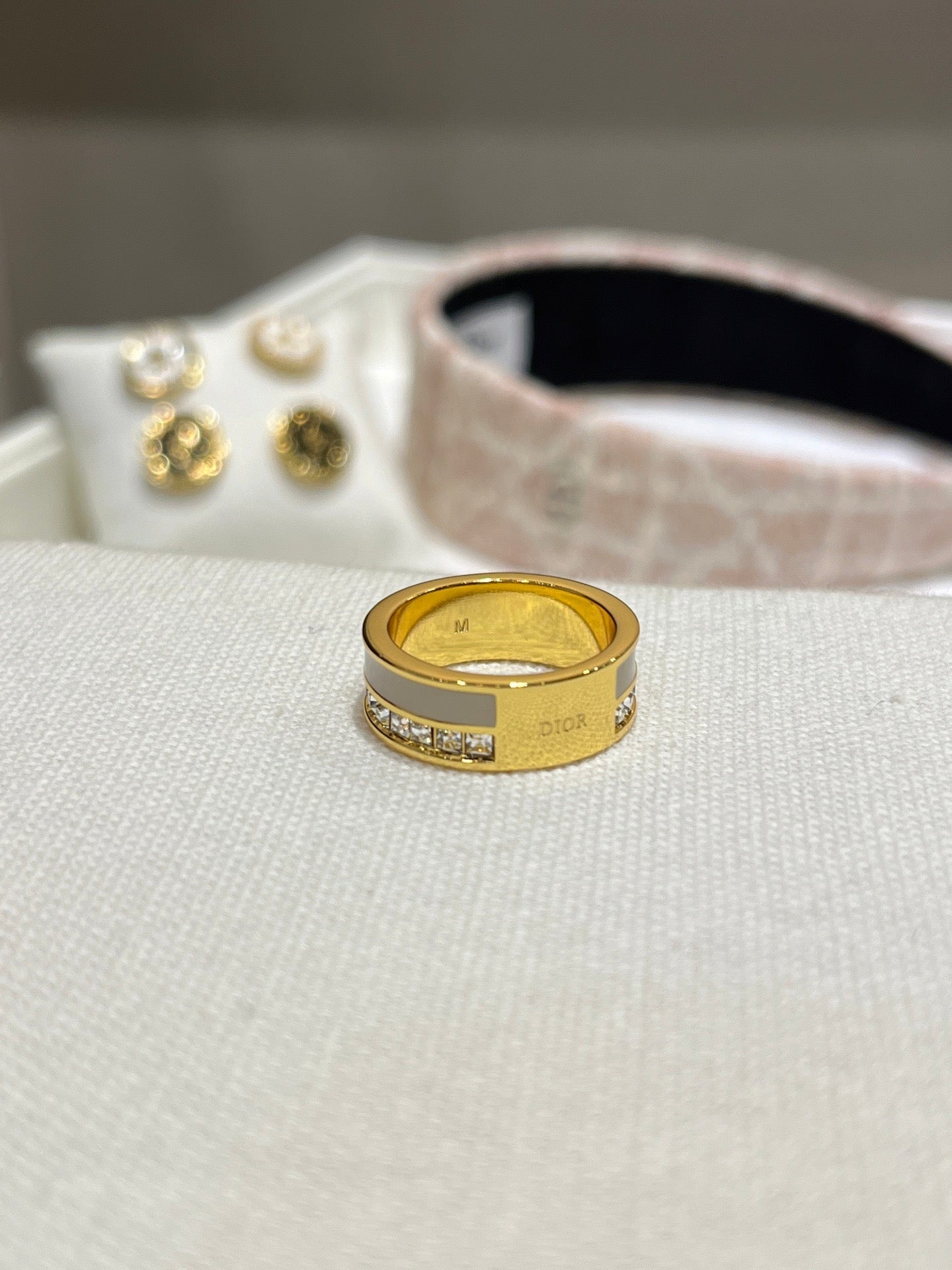 CD RING