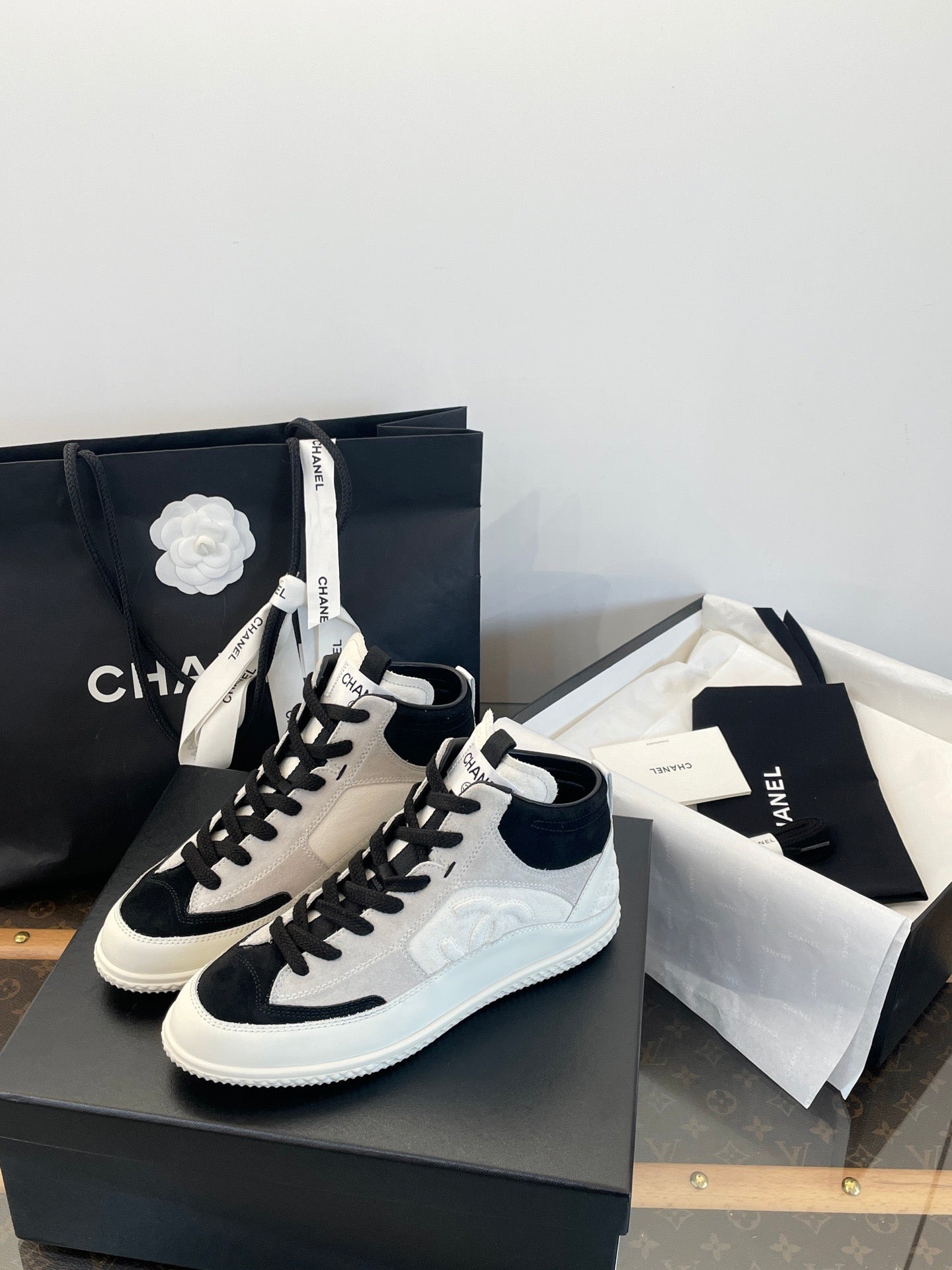 CC SNEAKER