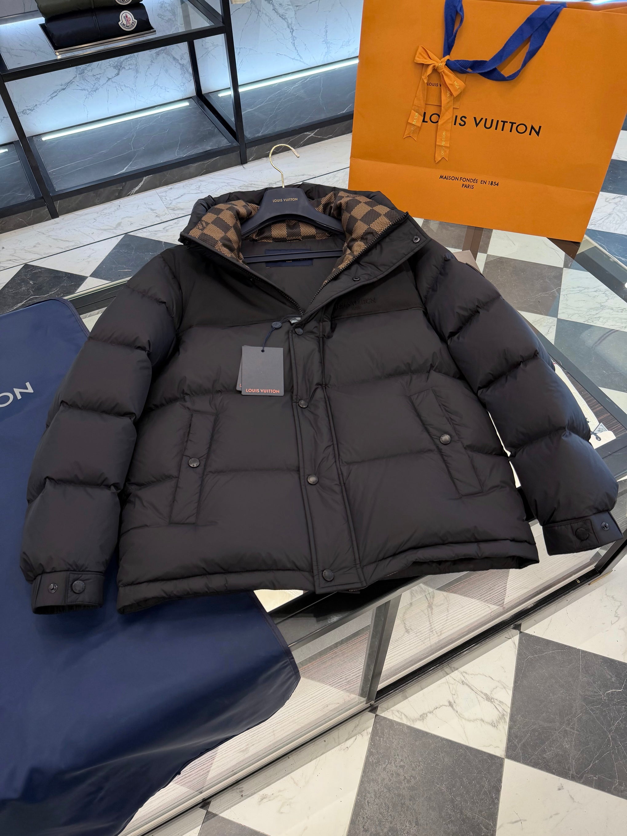 LOU PUFFER JACKET