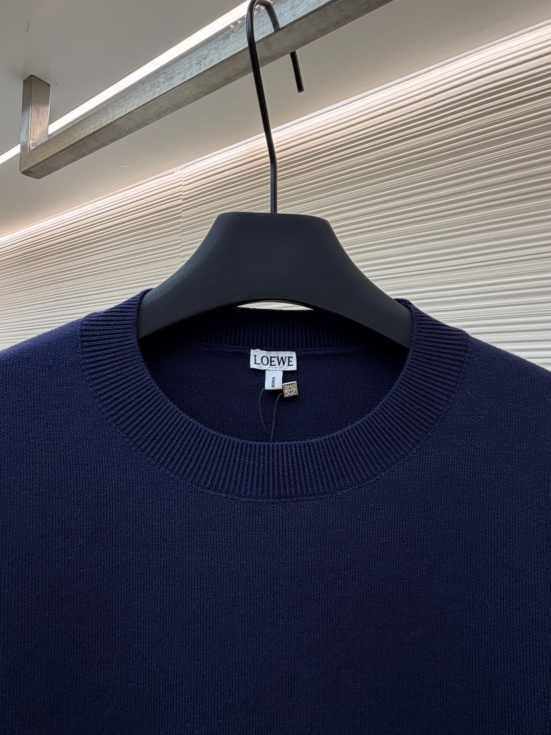 LOEW JUMPER