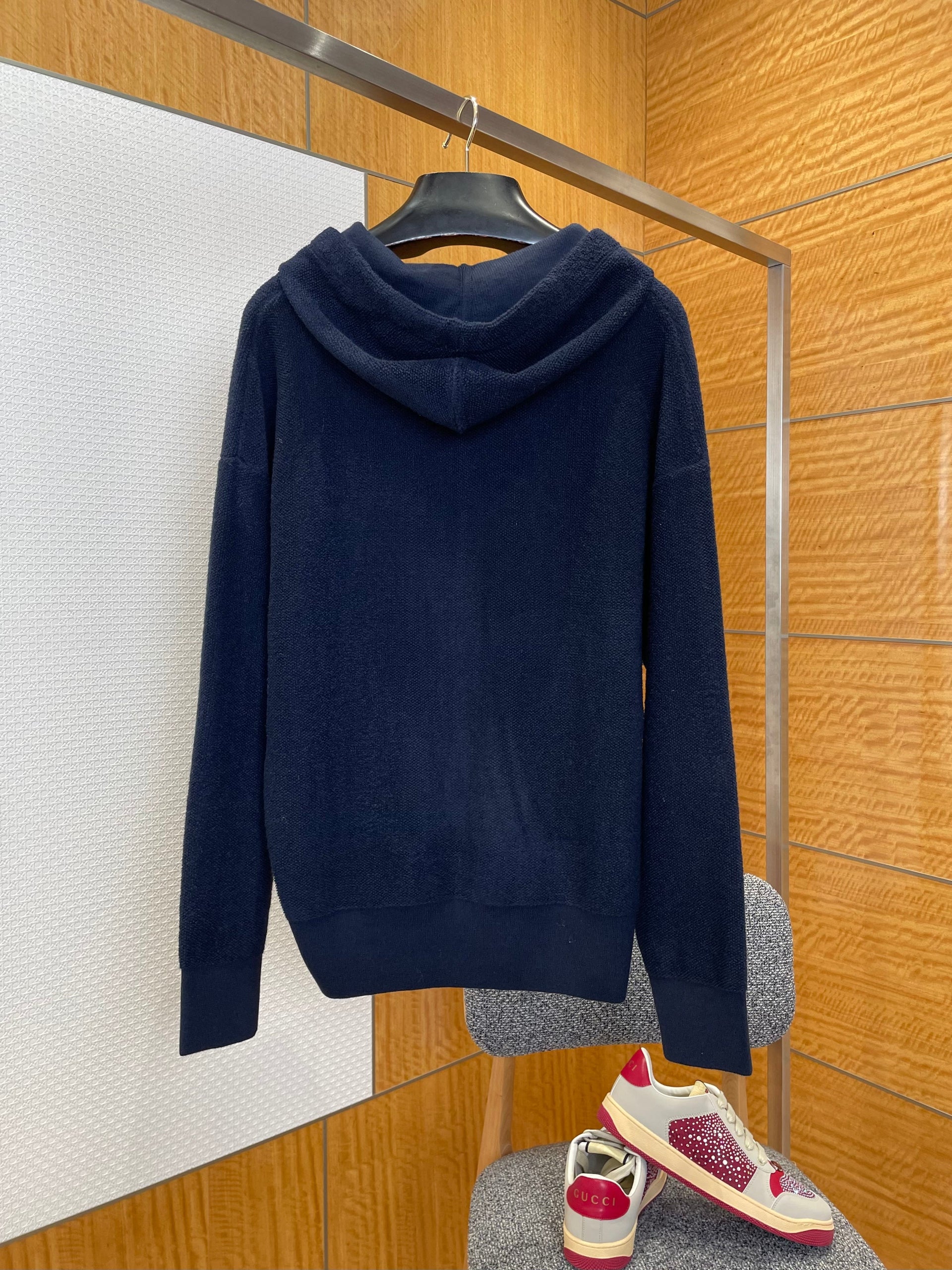 LOEW ZIP HOODIE
