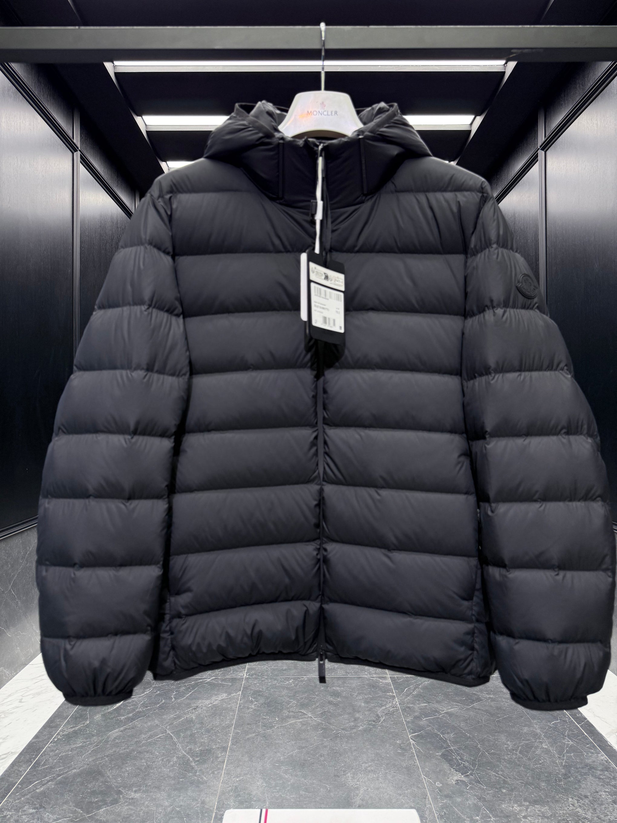 MONC JELUZ JACKET