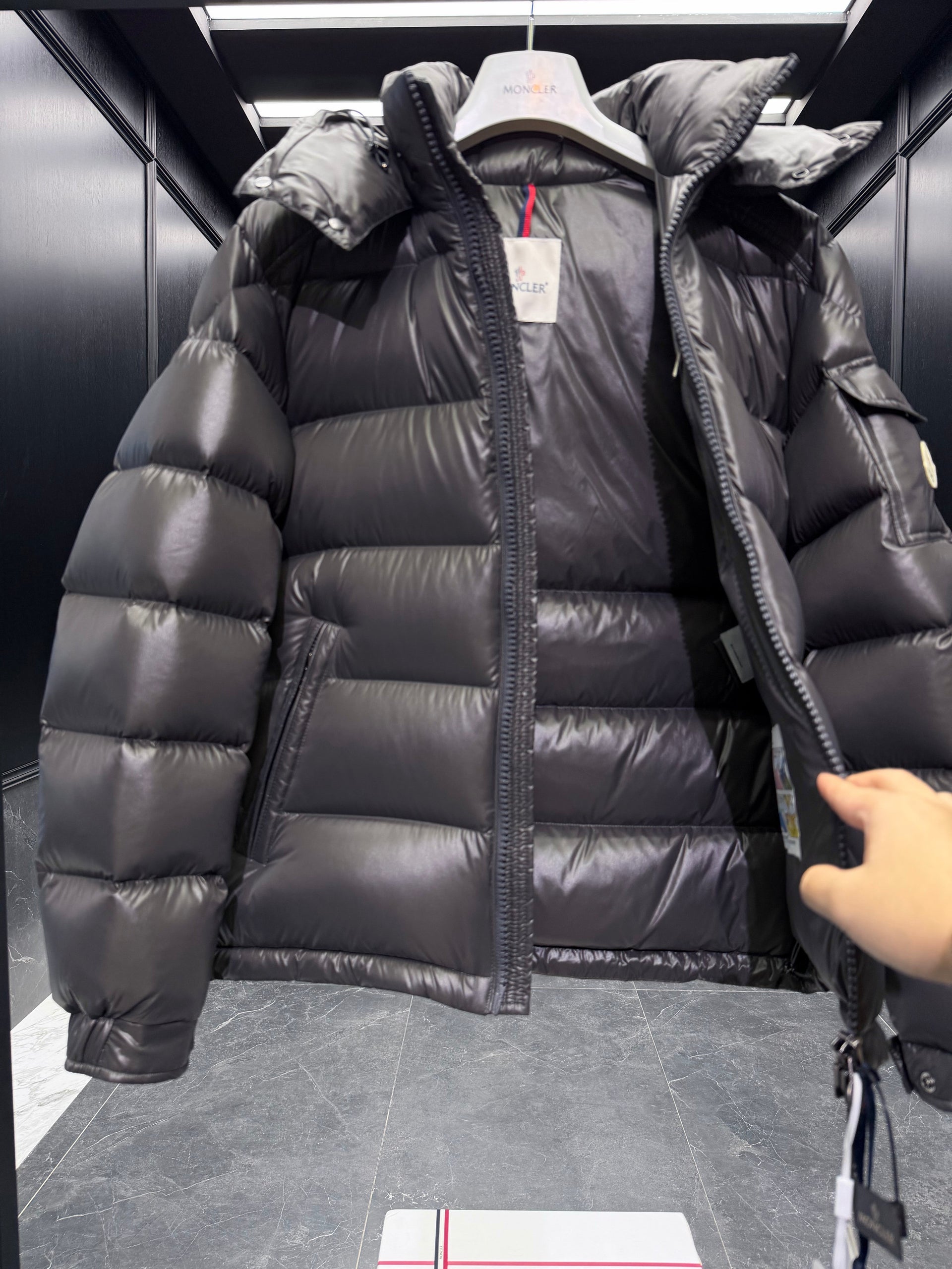 MONC MAYA JACKET