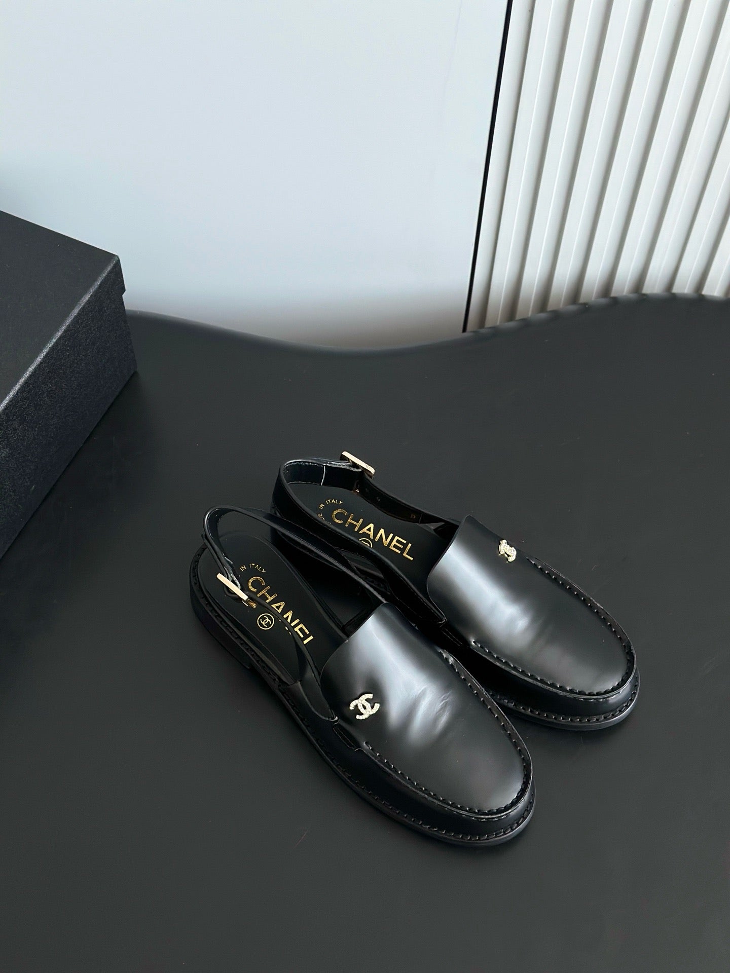 CC LOAFERS