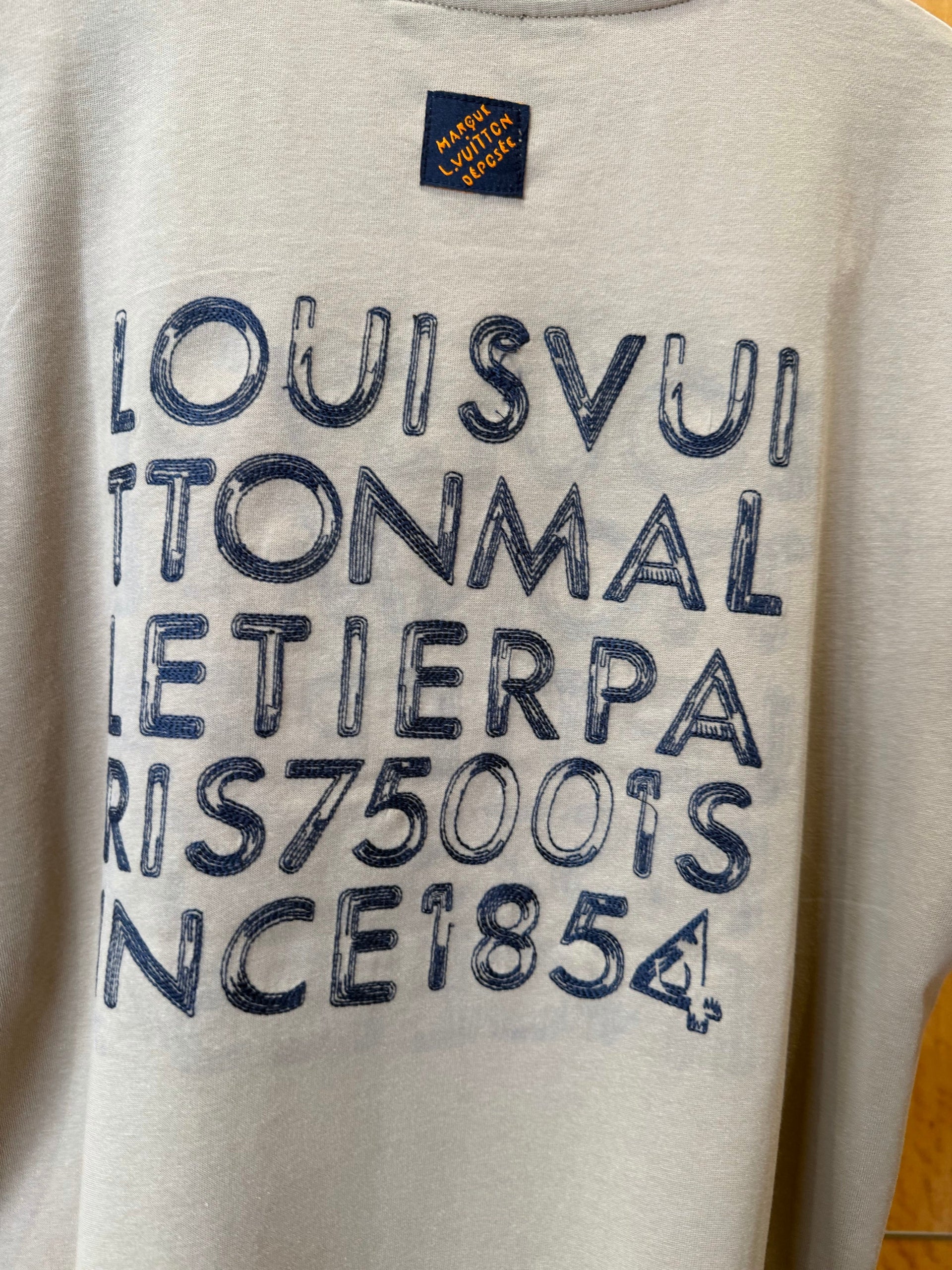 LOU T-SHIRT