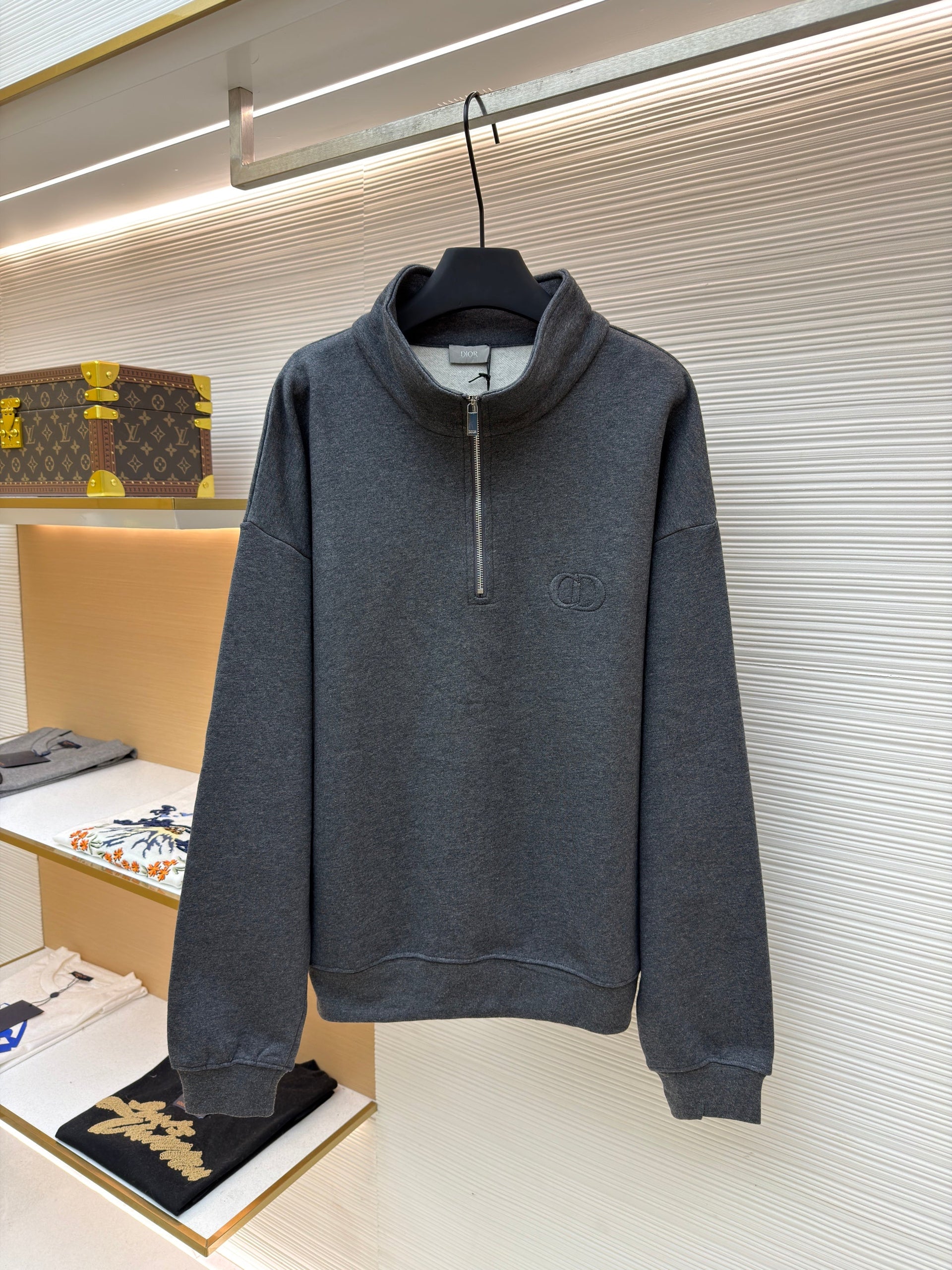 CD SWEATSHIRT