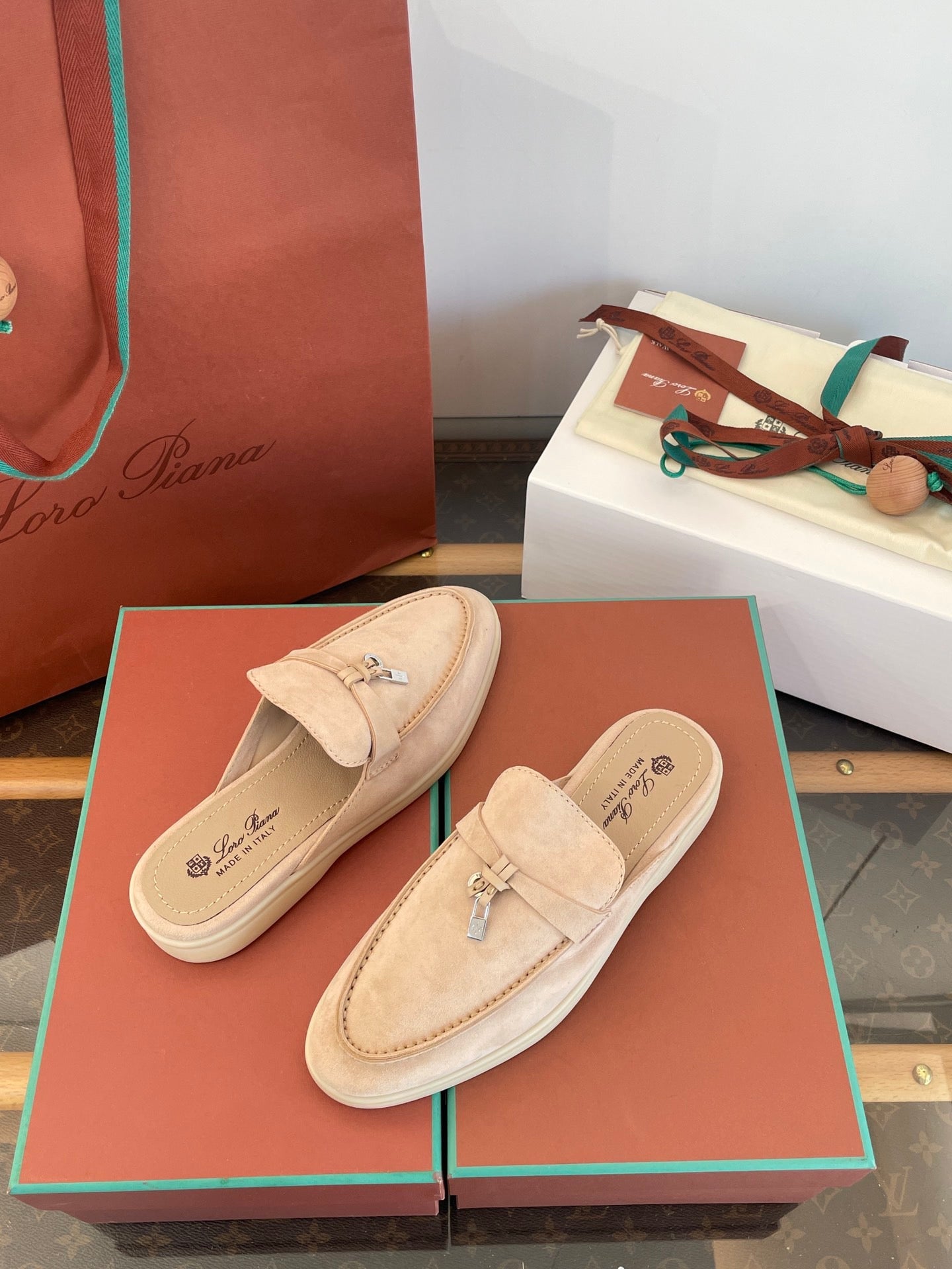 LORO P SUMMER CHARMS LOAFERS
