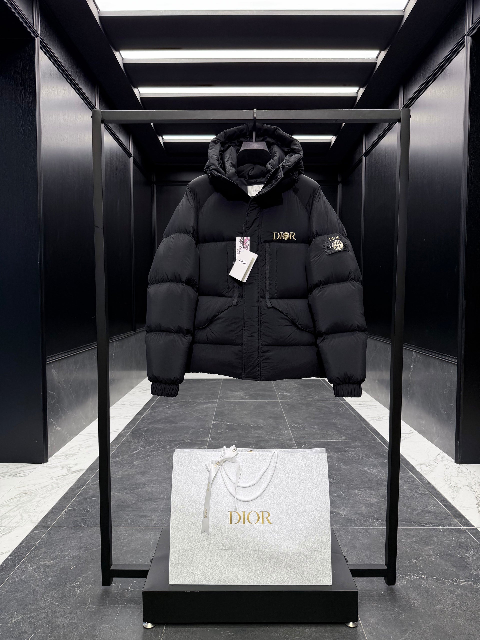 CD x STONE I JACKET