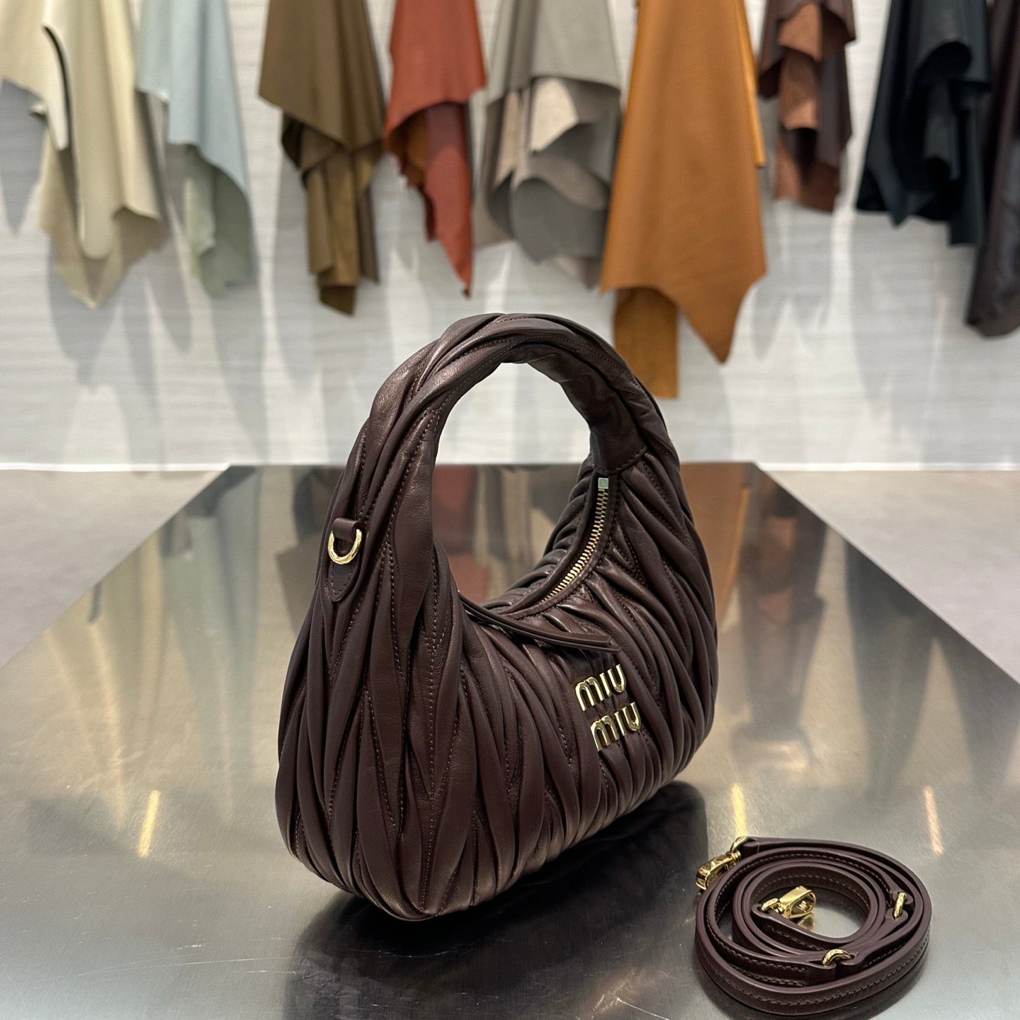 MIU M WANDER BAG
