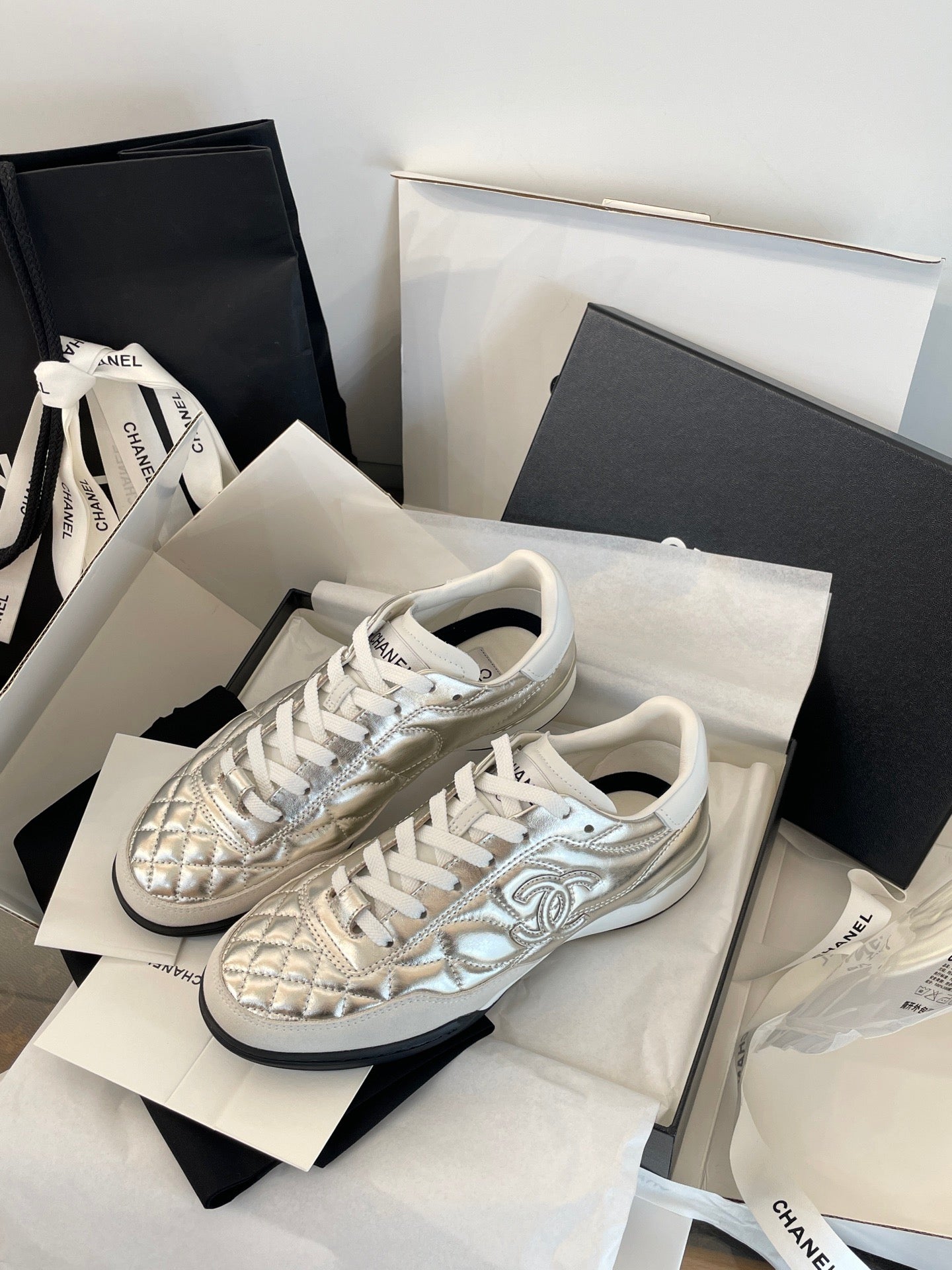 CC SNEAKER