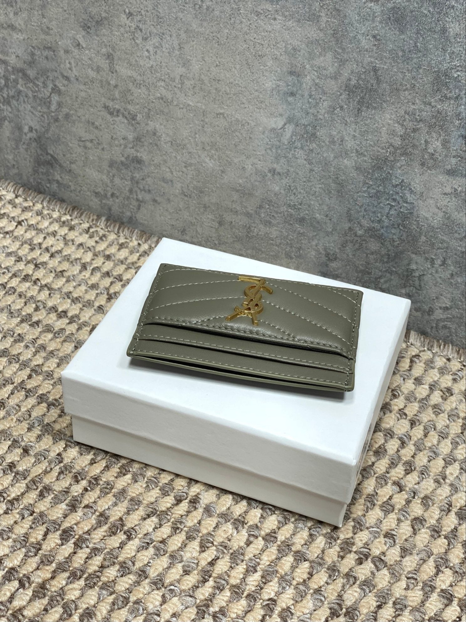 SL CARD HOLDER